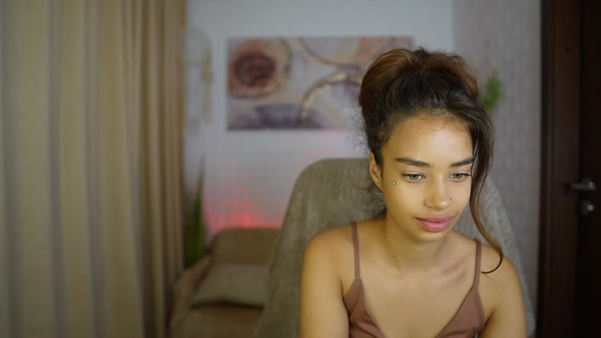 Gallery image thumbnail from Baby__Jewel's myfreecams stream on, 09/02/2024, 15:50 image 3 of 20