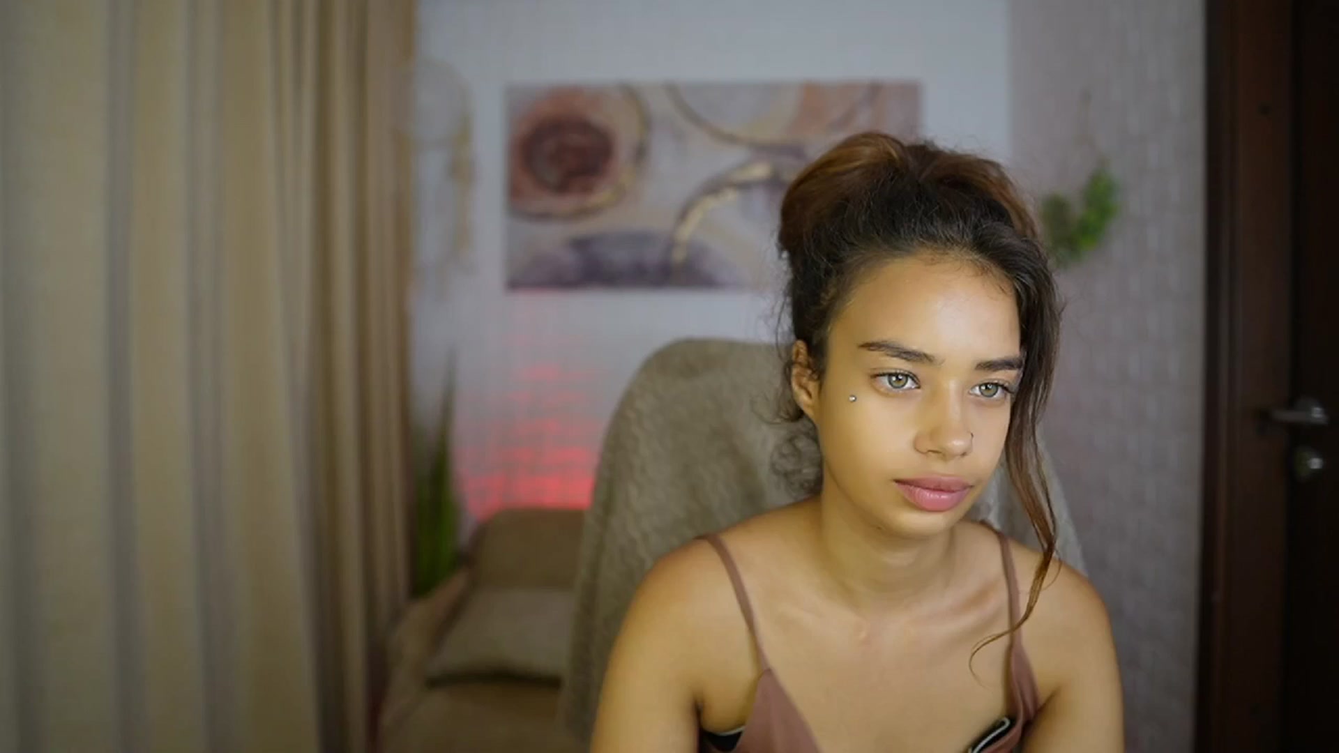 Gallery image thumbnail from Baby__Jewel's myfreecams stream on, 09/02/2024, 16:36 image 9 of 20