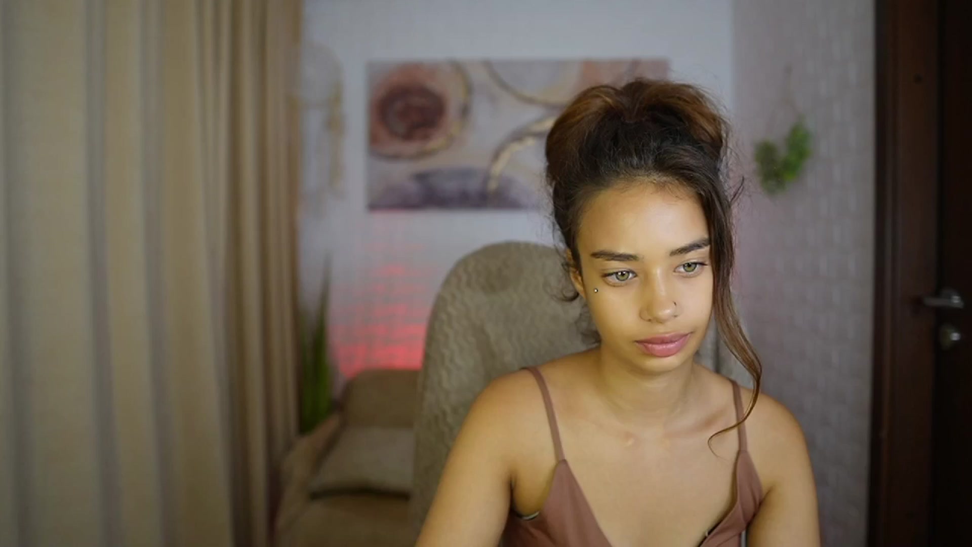 Gallery image thumbnail from Baby__Jewel's myfreecams stream on, 09/02/2024, 16:36 image 20 of 20