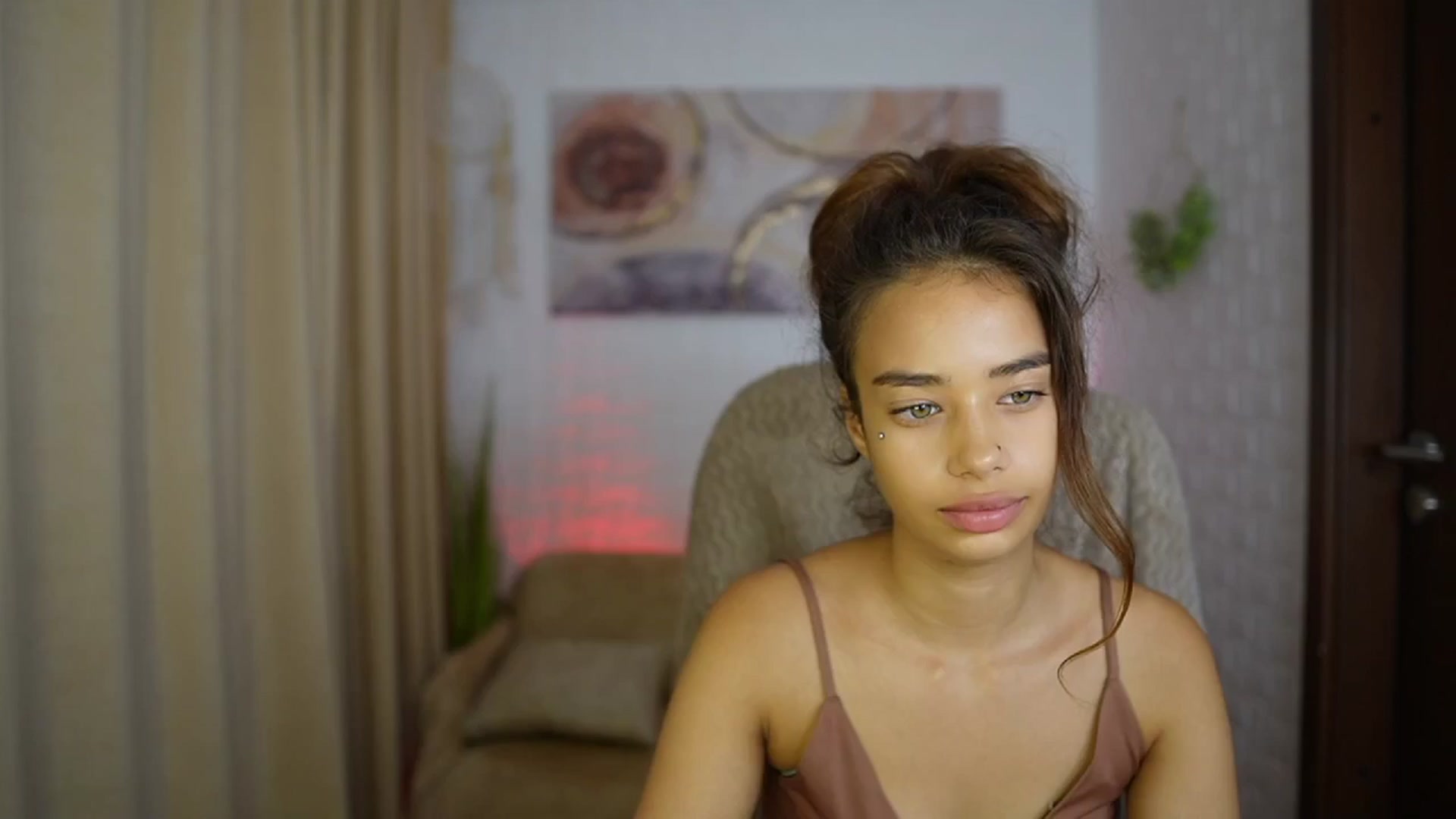Gallery image thumbnail from Baby__Jewel's myfreecams stream on, 09/02/2024, 16:36 image 19 of 20