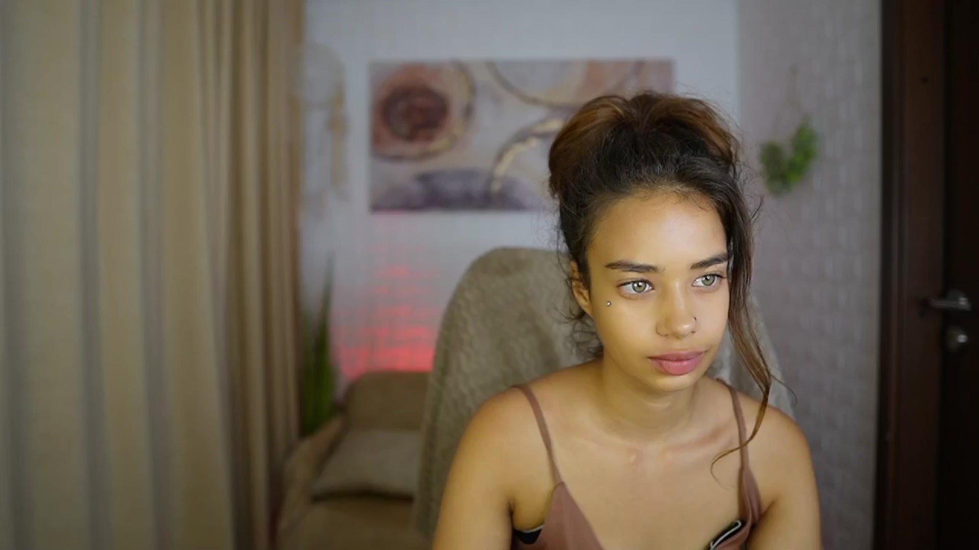 Gallery image thumbnail from Baby__Jewel's myfreecams stream on, 09/02/2024, 16:36 image 8 of 20