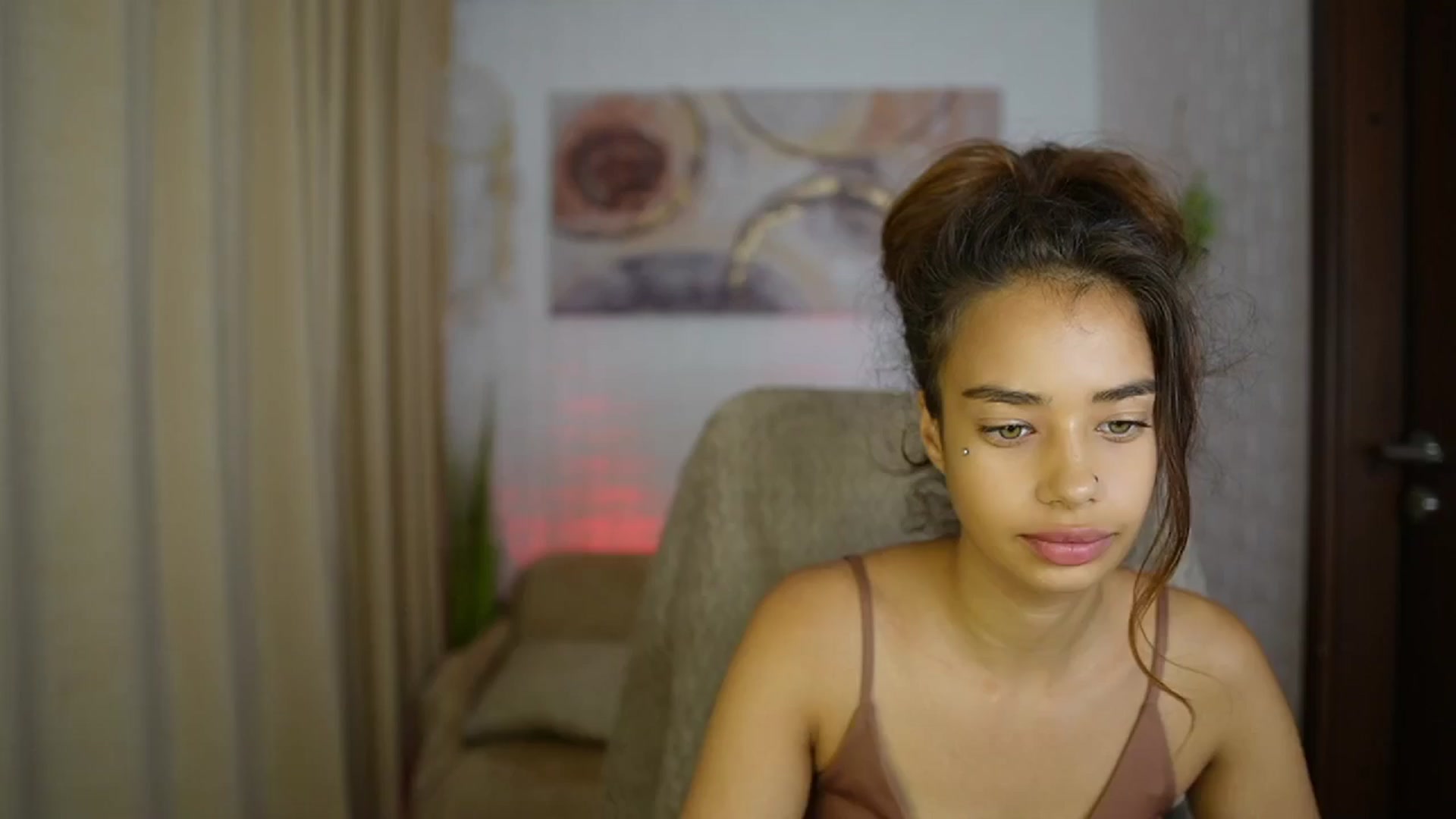 Gallery image thumbnail from Baby__Jewel's myfreecams stream on, 09/02/2024, 17:26 image 4 of 20