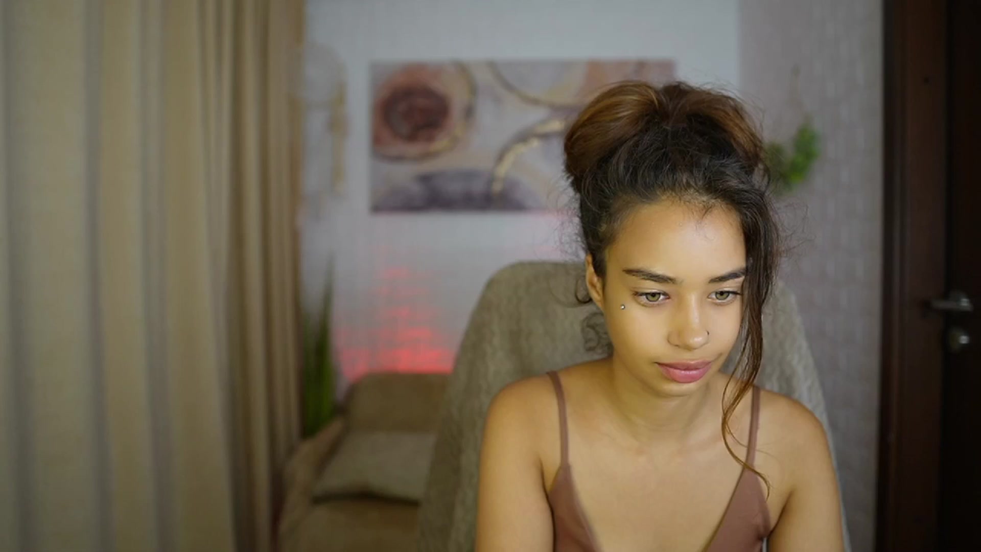 Gallery image thumbnail from Baby__Jewel's myfreecams stream on, 09/02/2024, 17:26 image 3 of 20