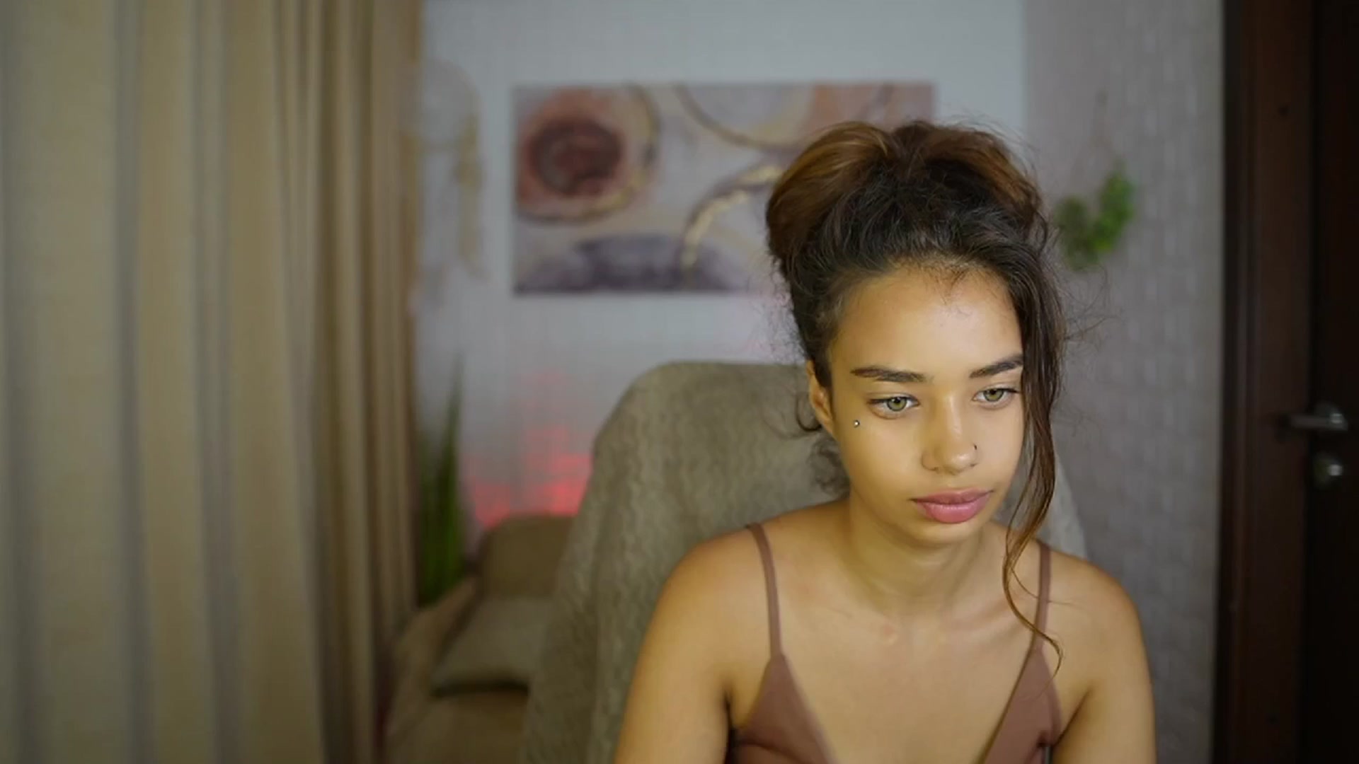 Gallery image thumbnail from Baby__Jewel's myfreecams stream on, 09/02/2024, 17:26 image 2 of 20