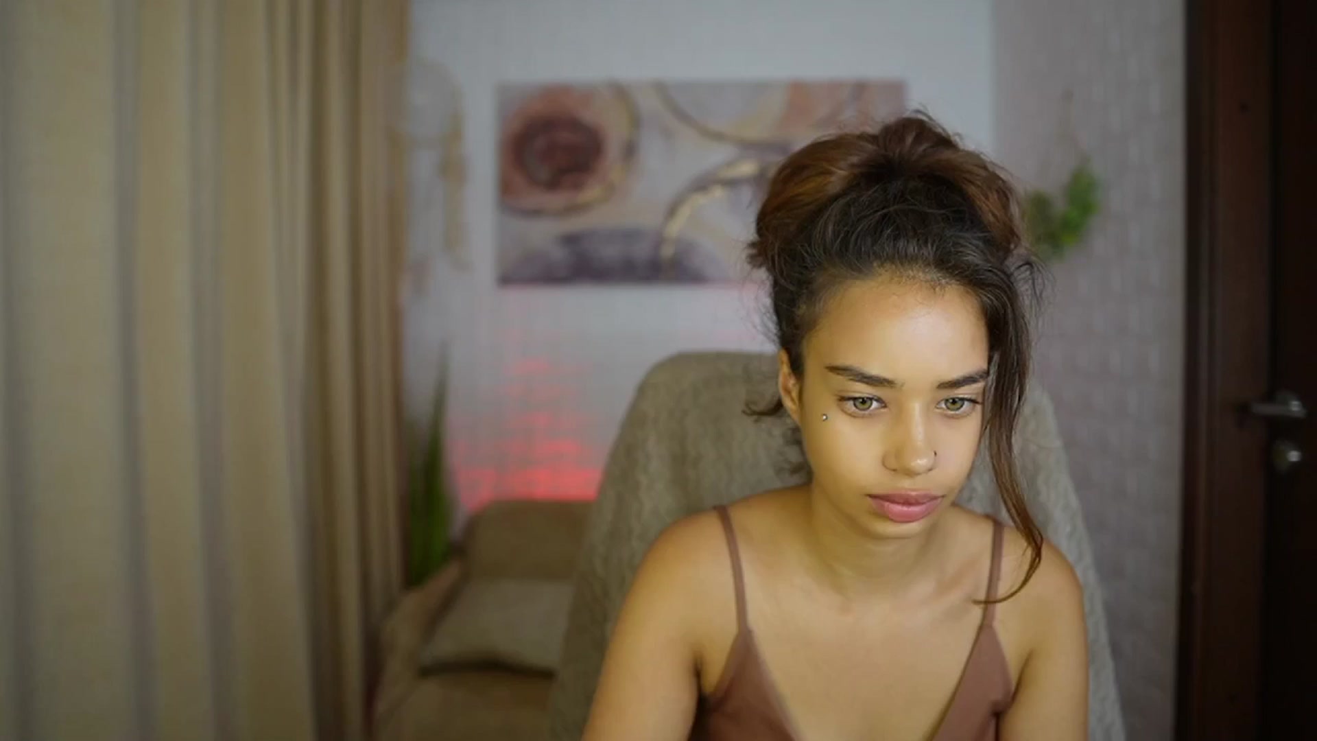 Gallery image thumbnail from Baby__Jewel's myfreecams stream on, 09/02/2024, 17:26 image 16 of 20