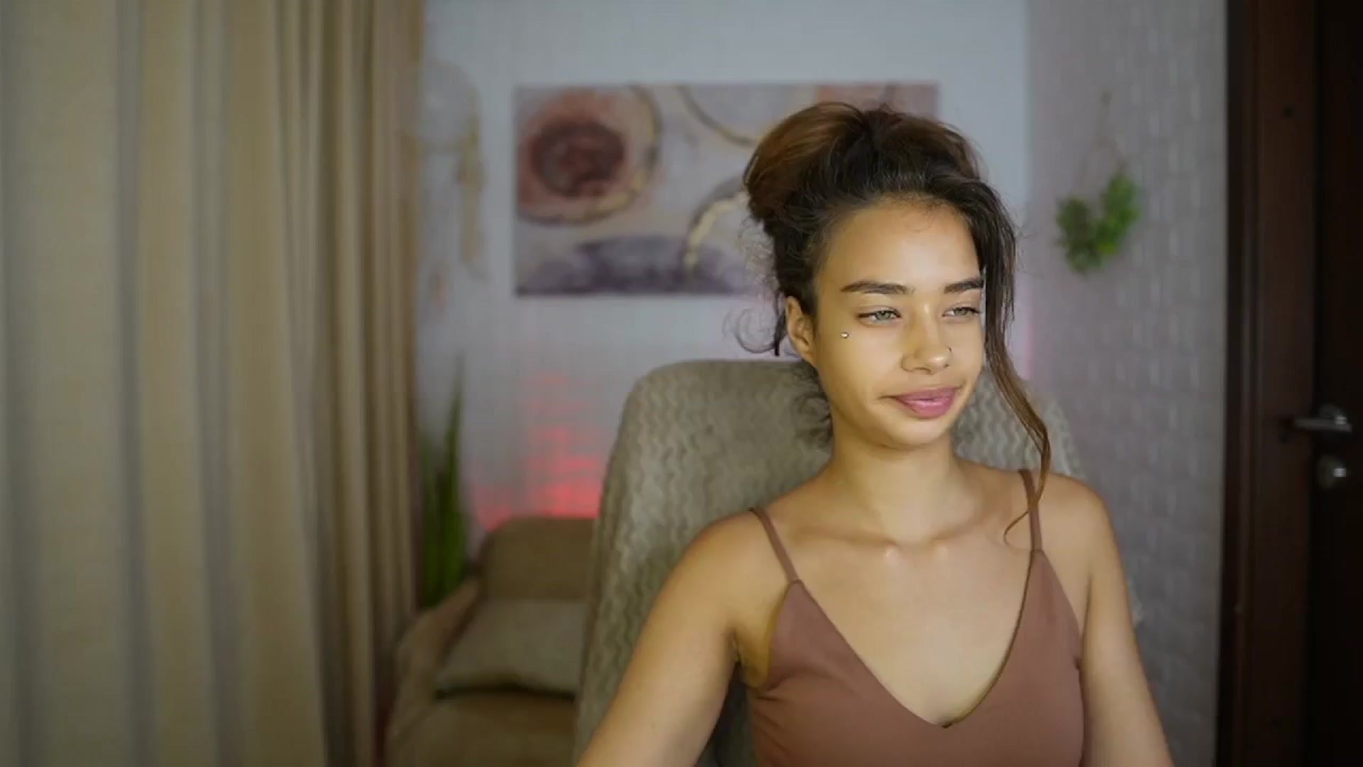 Gallery image thumbnail from Baby__Jewel's myfreecams stream on, 09/02/2024, 18:02 image 18 of 20