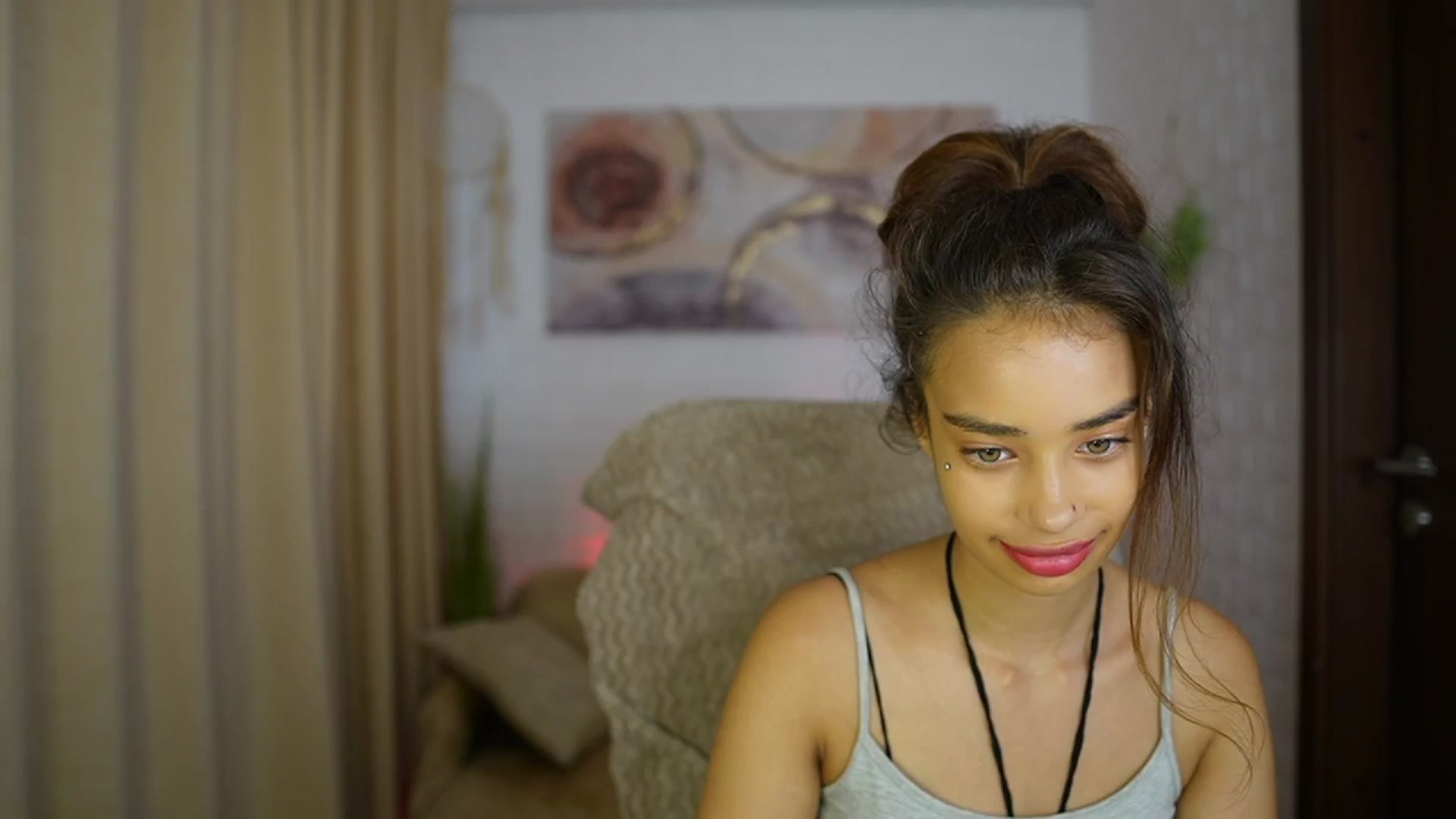 Gallery image thumbnail from Baby__Jewel's myfreecams stream on, 09/03/2024, 14:59 image 12 of 20