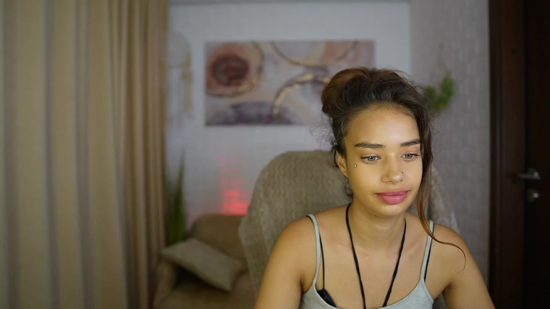 Gallery image thumbnail from Baby__Jewel's myfreecams stream on, 09/03/2024, 16:51 image 5 of 20