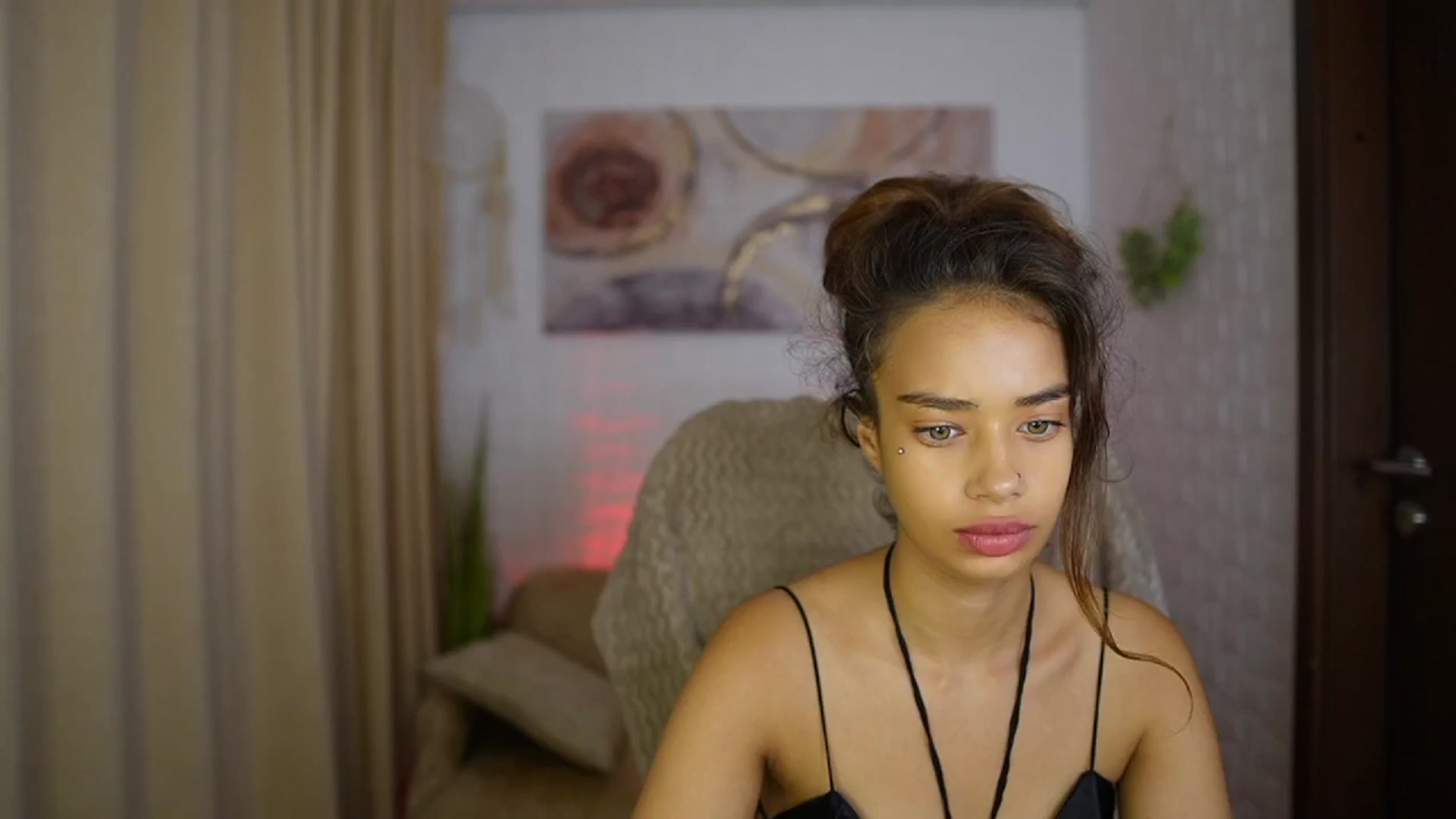 Gallery image thumbnail from Baby__Jewel's myfreecams stream on, 09/03/2024, 16:51 image 17 of 20