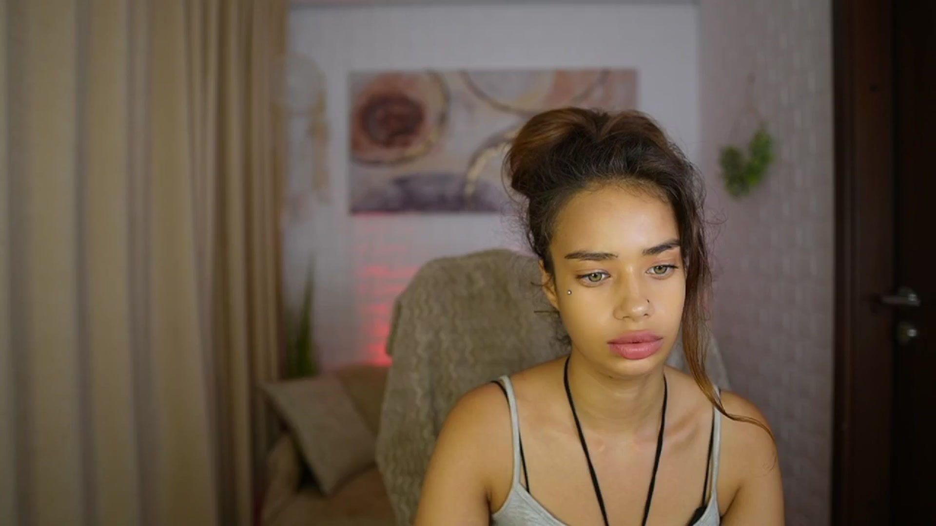 Gallery image thumbnail from Baby__Jewel's myfreecams stream on, 09/03/2024, 17:53 image 6 of 20