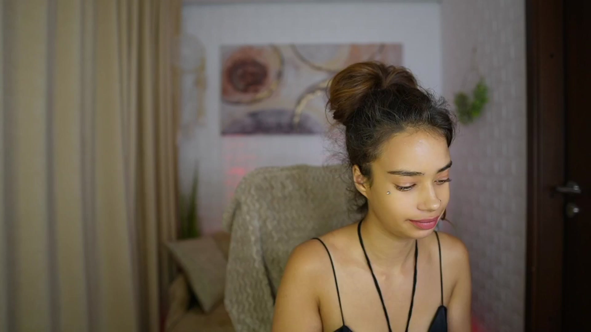 Gallery image thumbnail from Baby__Jewel's myfreecams stream on, 09/03/2024, 17:53 image 18 of 20