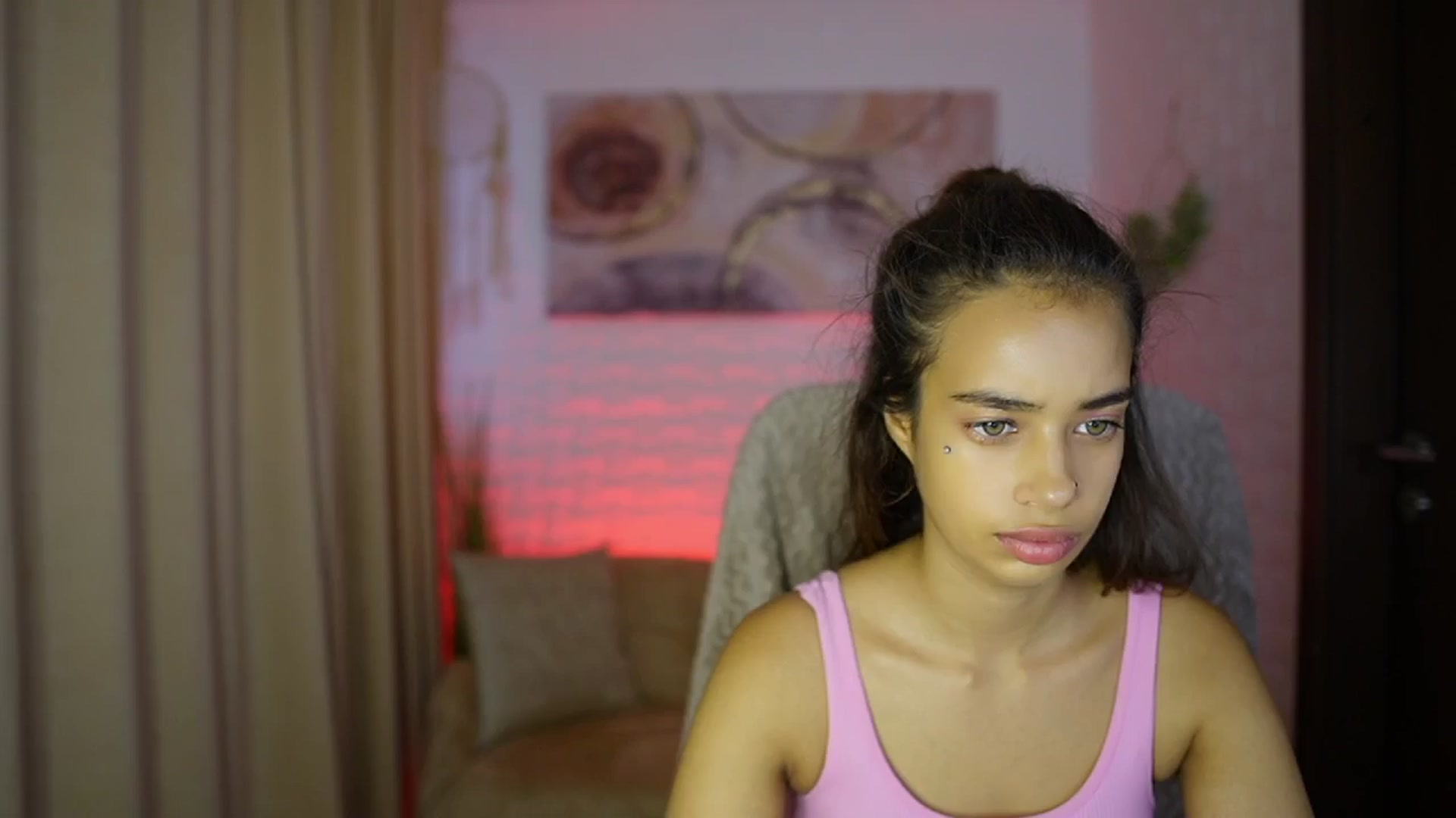 Gallery image thumbnail from Baby__Jewel's myfreecams stream on, 09/05/2024, 14:11 image 1 of 20