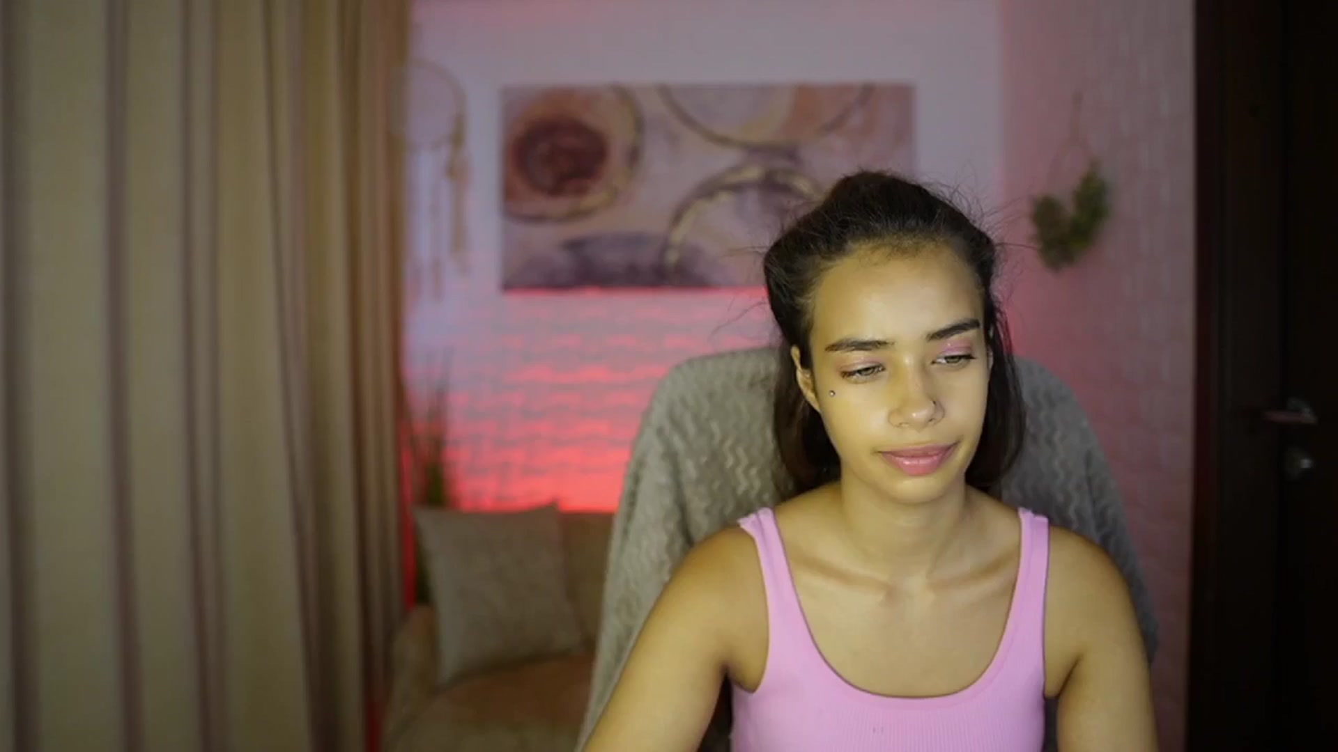Gallery image thumbnail from Baby__Jewel's myfreecams stream on, 09/05/2024, 14:11 image 19 of 20