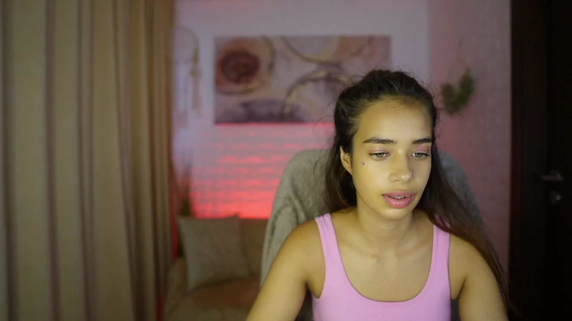 Gallery image thumbnail from Baby__Jewel's myfreecams stream on, 09/05/2024, 14:55 image 7 of 20