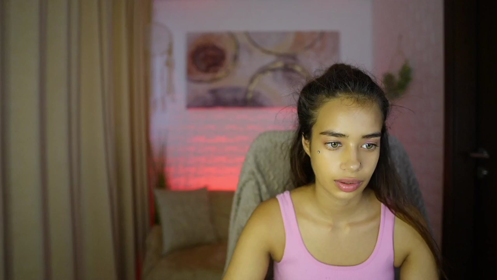 Gallery image thumbnail from Baby__Jewel's myfreecams stream on, 09/05/2024, 14:55 image 9 of 20