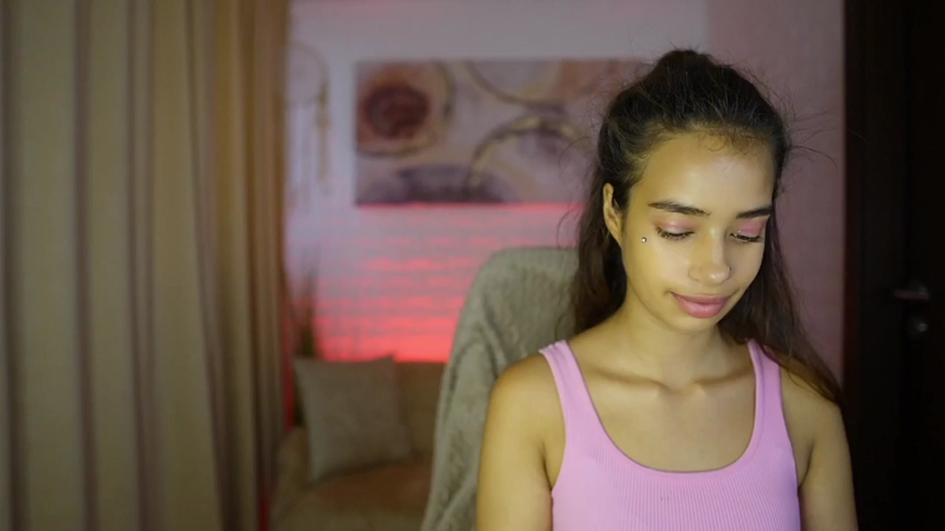 Gallery image thumbnail from Baby__Jewel's myfreecams stream on, 09/05/2024, 14:55 image 20 of 20