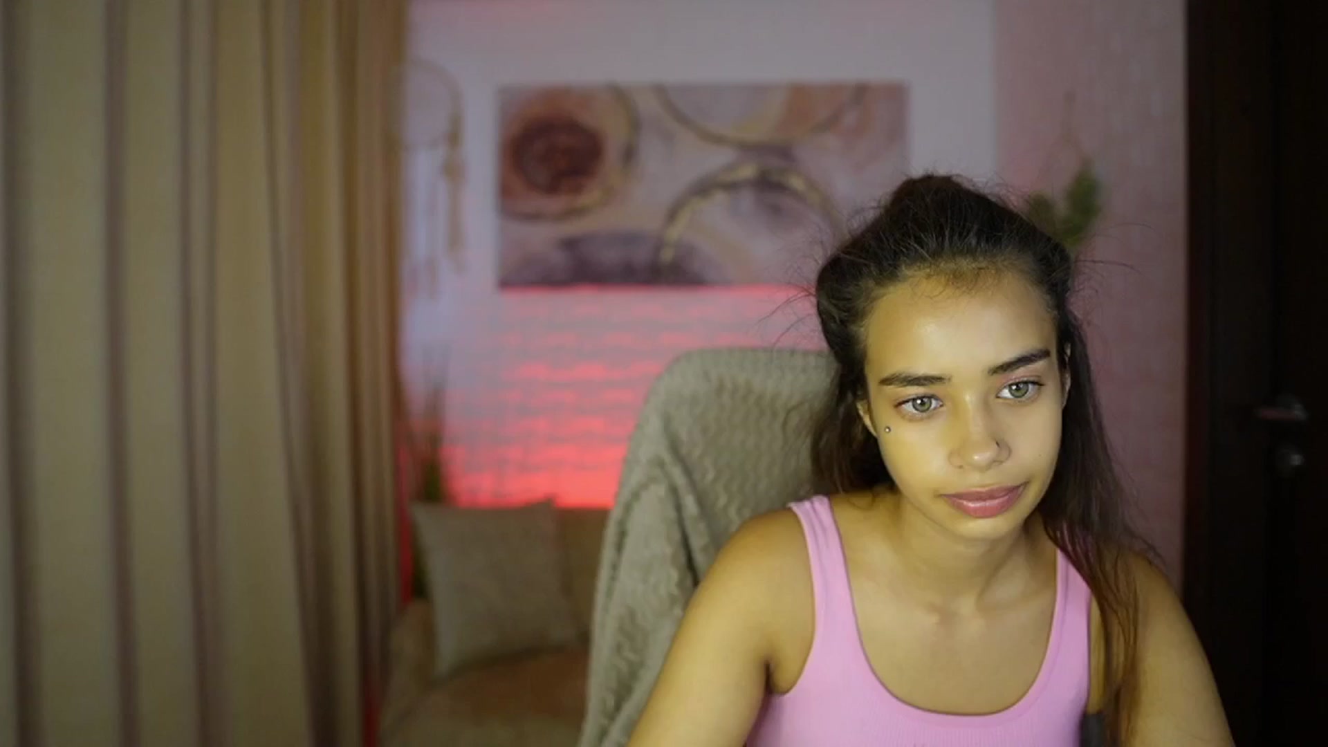 Gallery image thumbnail from Baby__Jewel's myfreecams stream on, 09/05/2024, 14:55 image 11 of 20