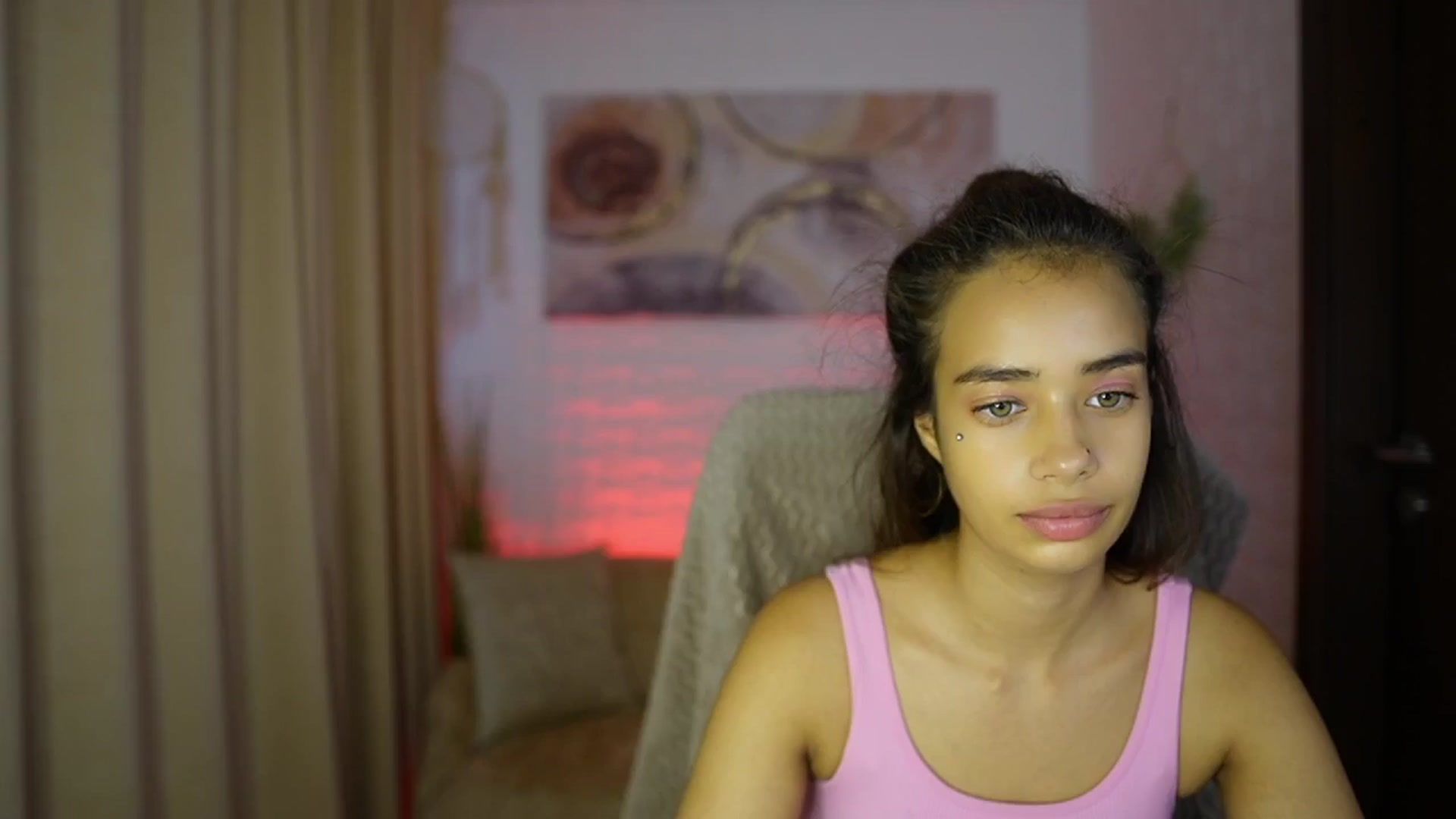 Gallery image thumbnail from Baby__Jewel's myfreecams stream on, 09/05/2024, 16:20 image 18 of 20