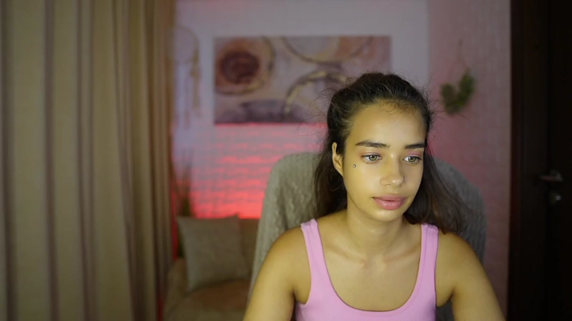 Gallery image thumbnail from Baby__Jewel's myfreecams stream on, 09/05/2024, 16:20 image 11 of 20