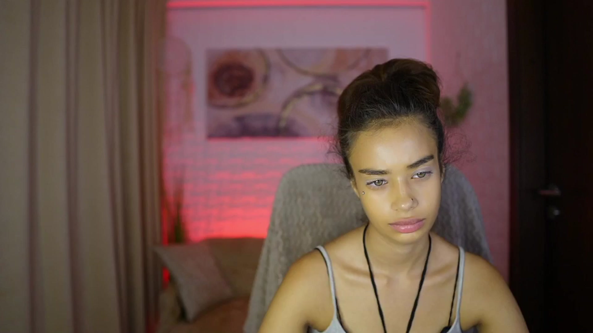Gallery image thumbnail from Baby__Jewel's myfreecams stream on, 09/09/2024, 17:45 image 14 of 20