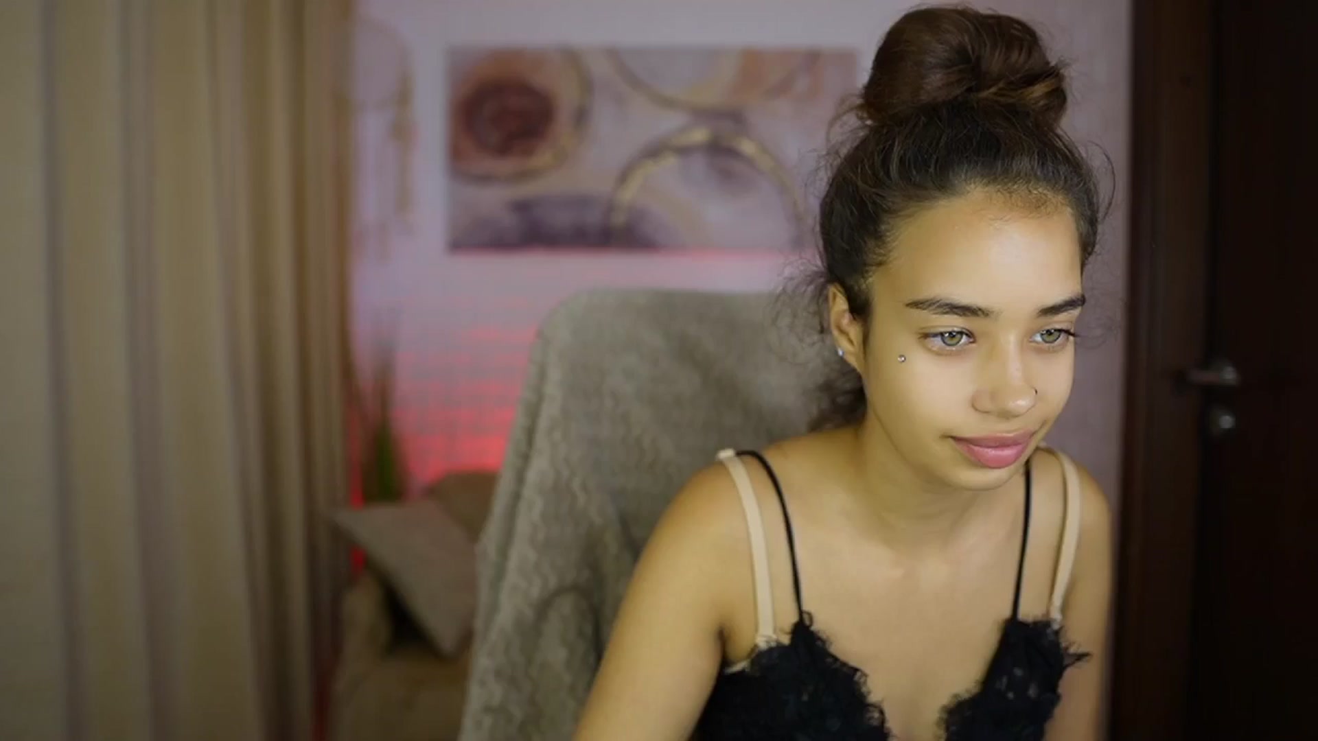 Gallery image thumbnail from Baby__Jewel's myfreecams stream on, 09/10/2024, 15:12 image 18 of 20