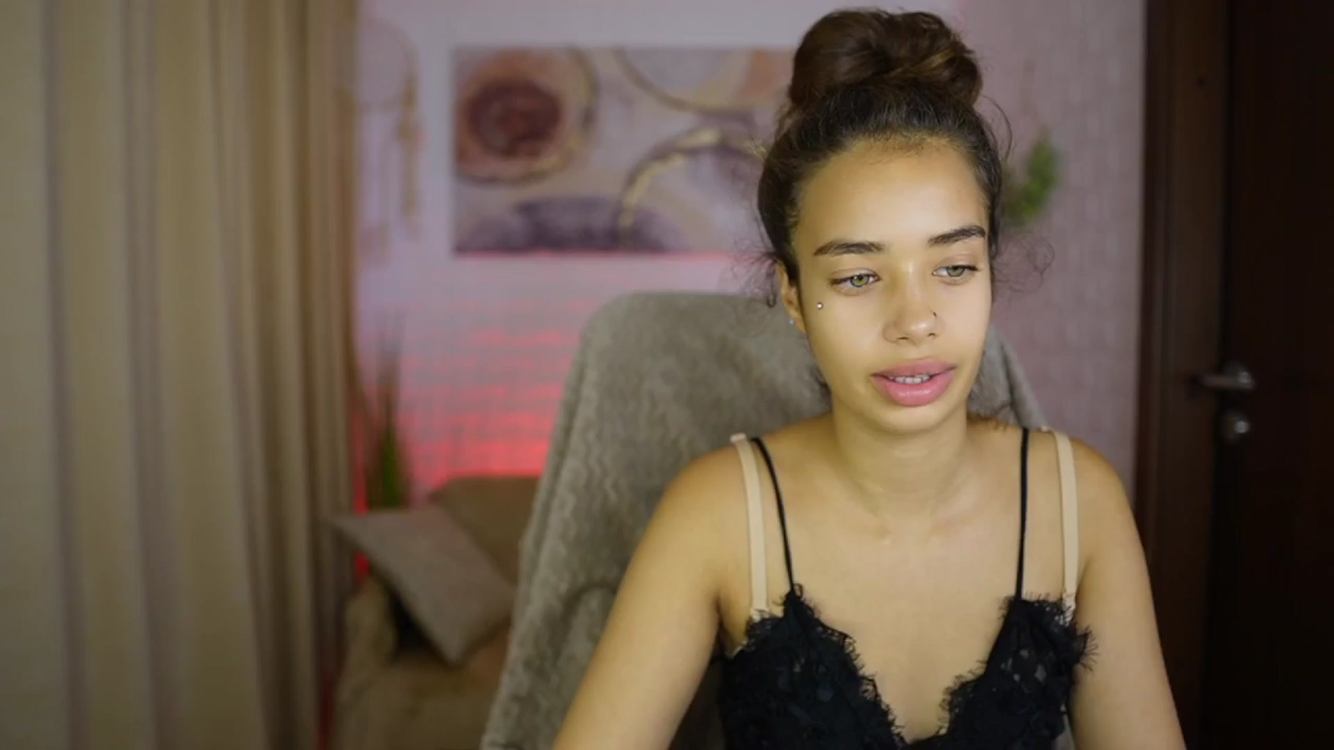 Gallery image thumbnail from Baby__Jewel's myfreecams stream on, 09/10/2024, 15:12 image 17 of 20