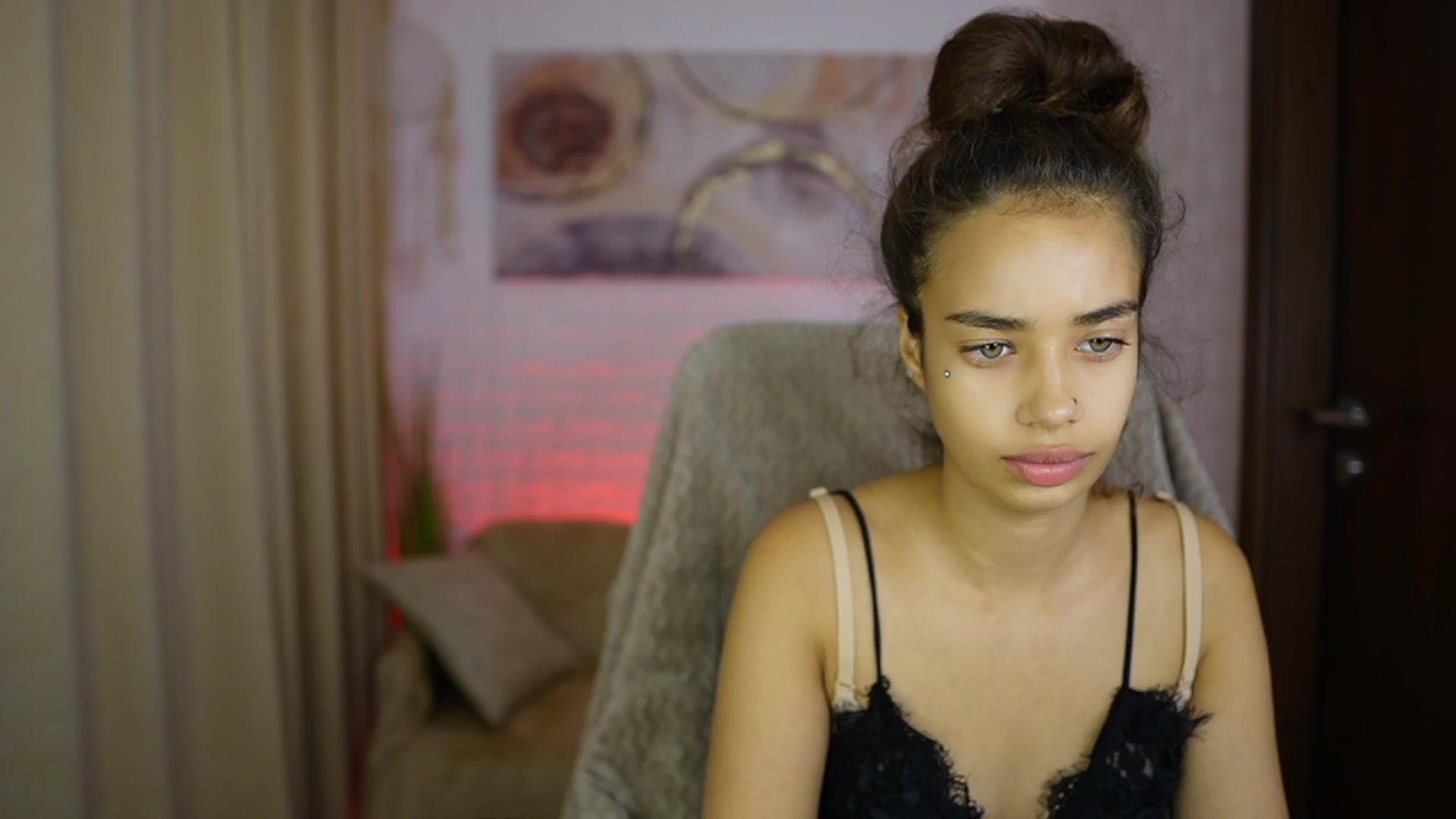 Gallery image thumbnail from Baby__Jewel's myfreecams stream on, 09/10/2024, 16:33 image 8 of 20