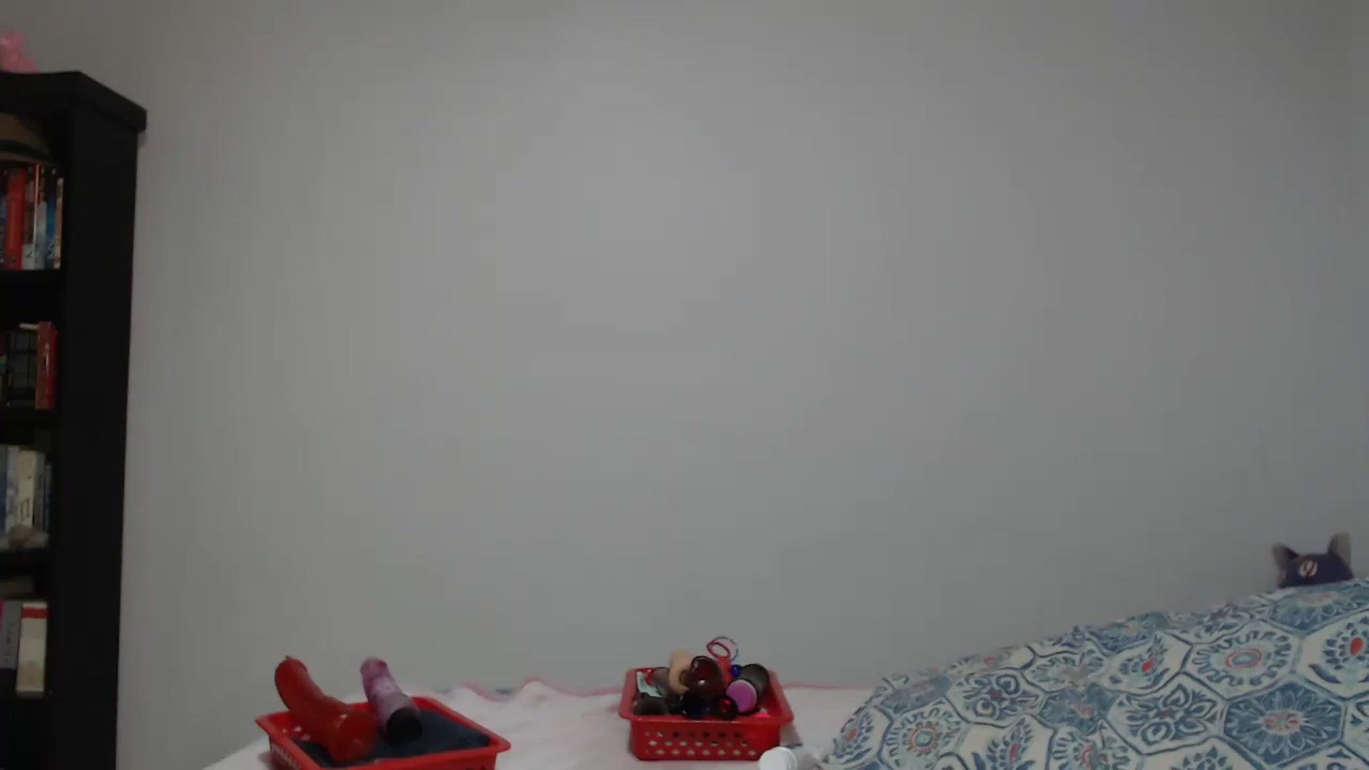 Gallery image thumbnail from BabydollLucy's myfreecams stream on, 12/22/2022, 13:43 image 7 of 20