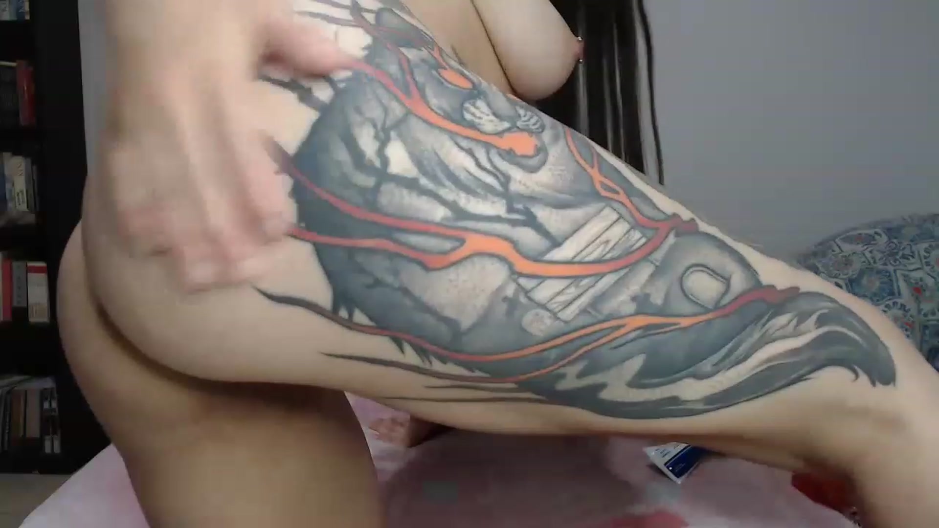 Gallery image thumbnail from BabydollLucy's myfreecams stream on, 12/25/2022, 12:07 image 11 of 20