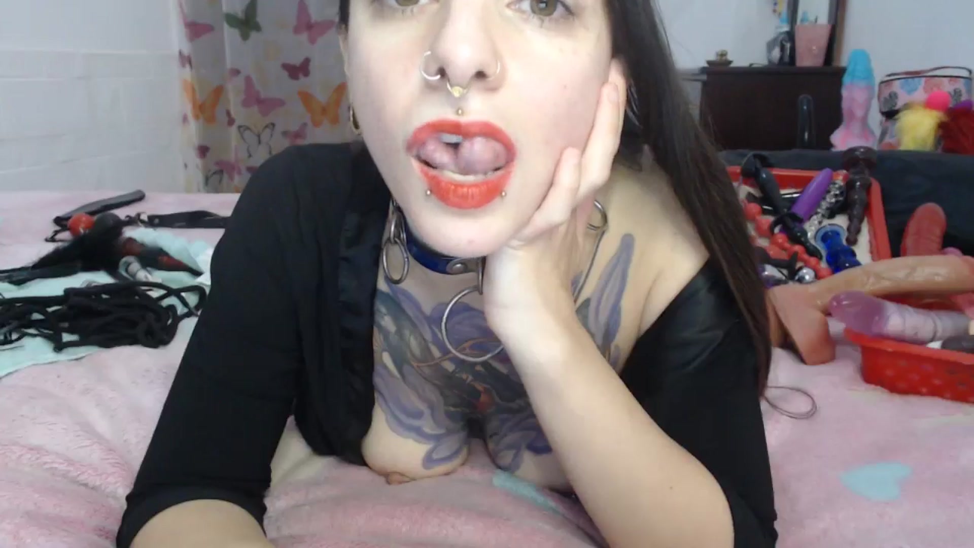 Gallery image thumbnail from BabydollLucy's myfreecams stream on, 07/22/2024, 12:10 image 15 of 20