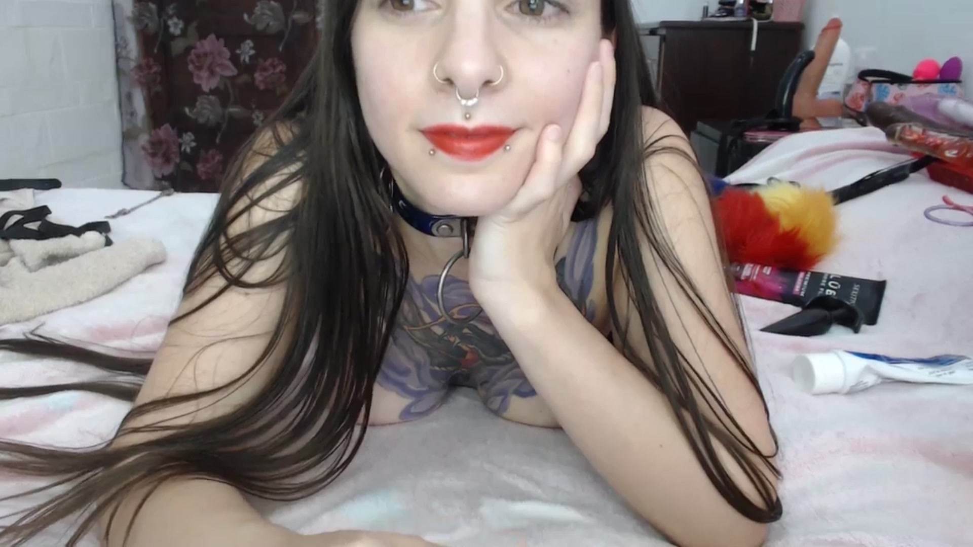 Gallery image thumbnail from BabydollLucy's myfreecams stream on, 11/15/2024, 20:33 image 16 of 20