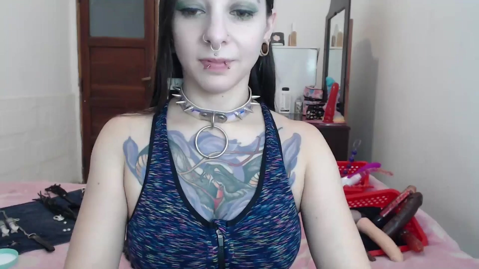 Gallery image thumbnail from BabydollLucy's myfreecams stream on, 05/02/2026, 12:56 image 19 of 20