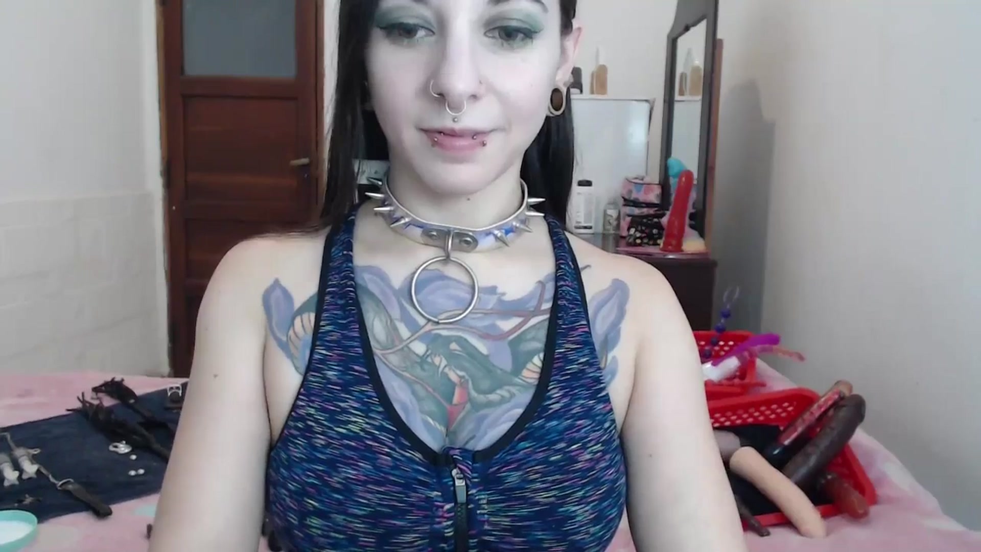 Gallery image thumbnail from BabydollLucy's myfreecams stream on, 05/02/2026, 12:56 image 15 of 20