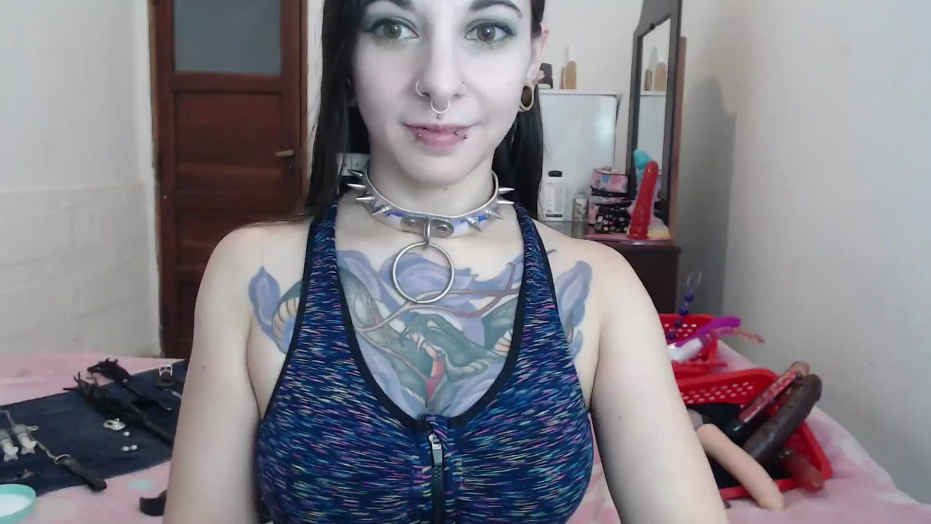 Gallery image thumbnail from BabydollLucy's myfreecams stream on, 05/02/2026, 12:56 image 17 of 20