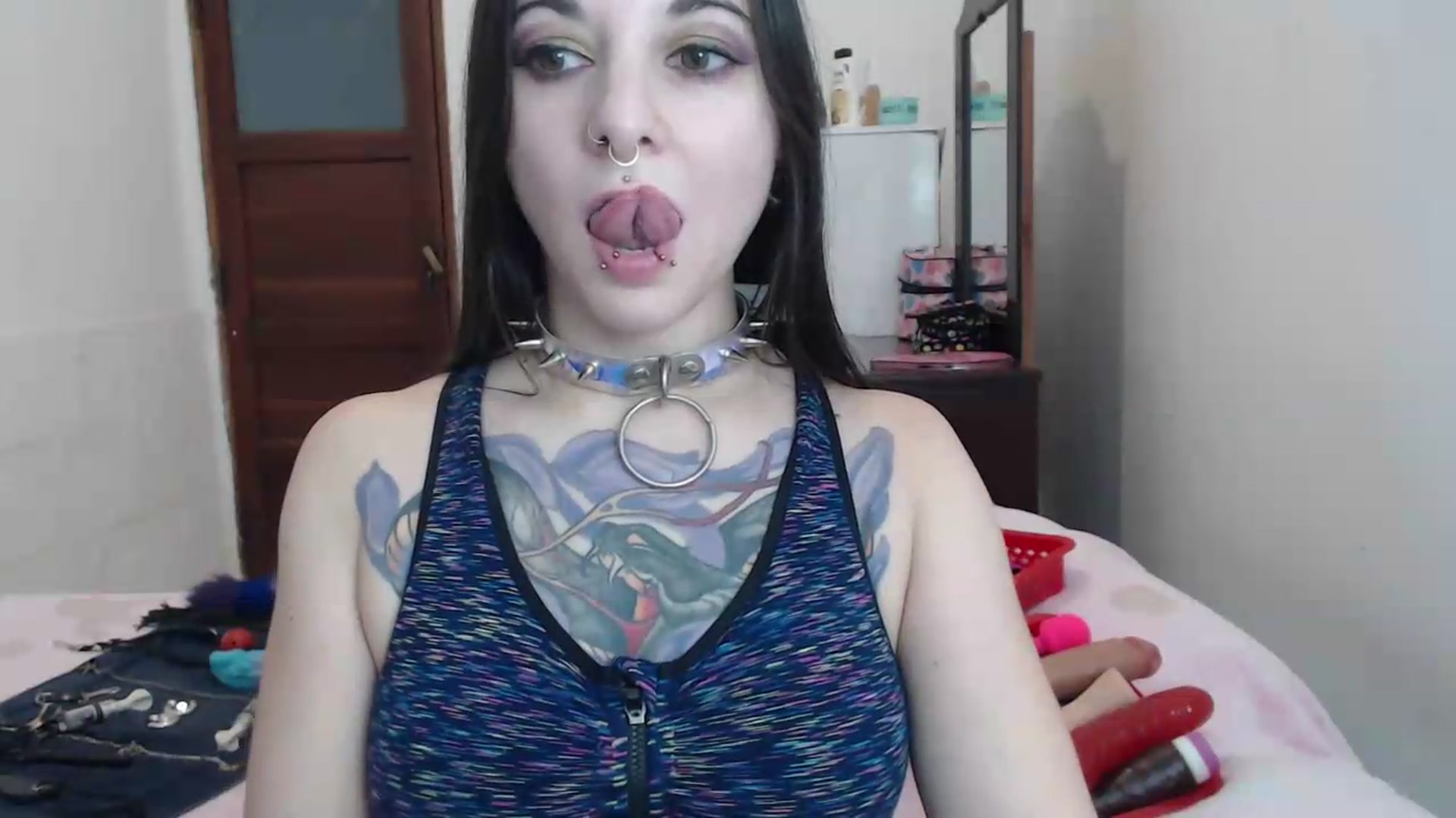 Gallery image thumbnail from BabydollLucy's myfreecams stream on, 05/05/2026, 13:03 image 17 of 20