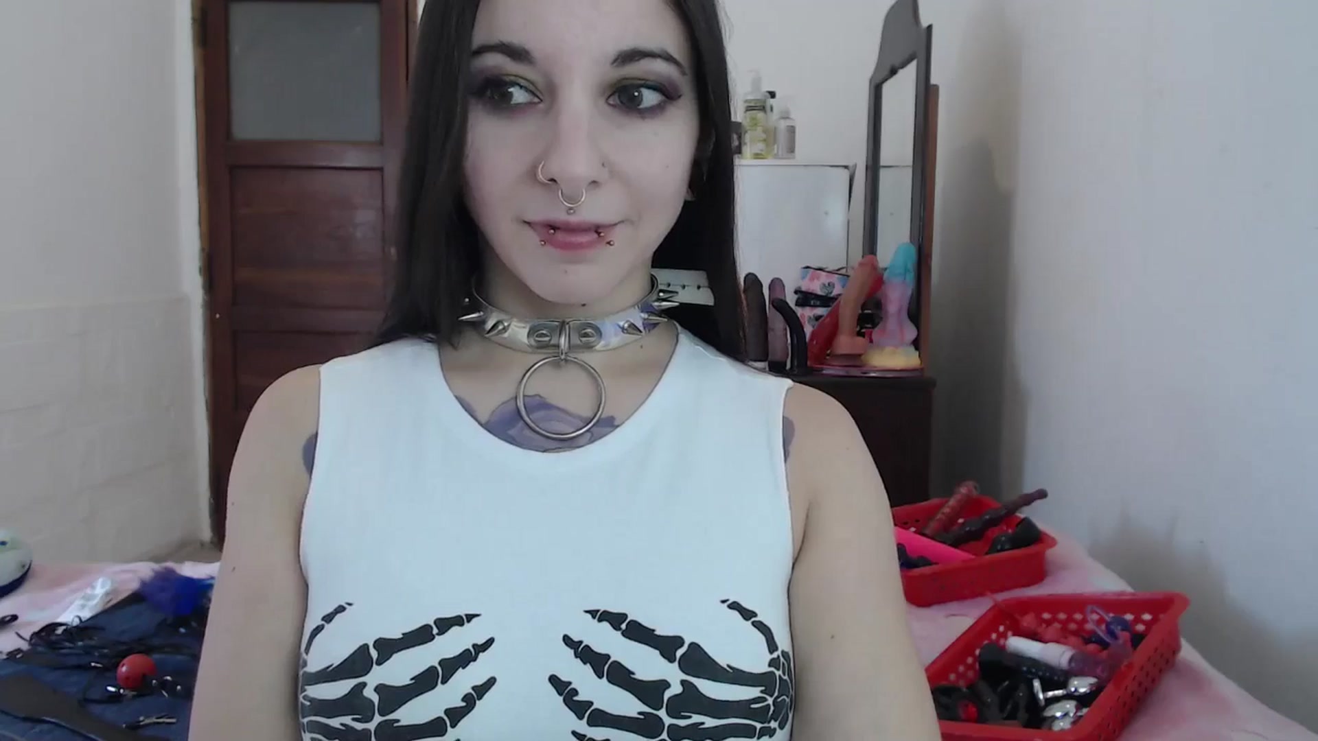 Gallery image thumbnail from BabydollLucy's myfreecams stream on, 05/08/2026, 15:36 image 19 of 20
