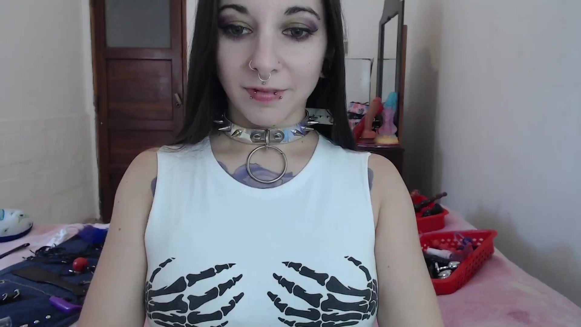 Gallery image thumbnail from BabydollLucy's myfreecams stream on, 05/08/2026, 15:36 image 7 of 20