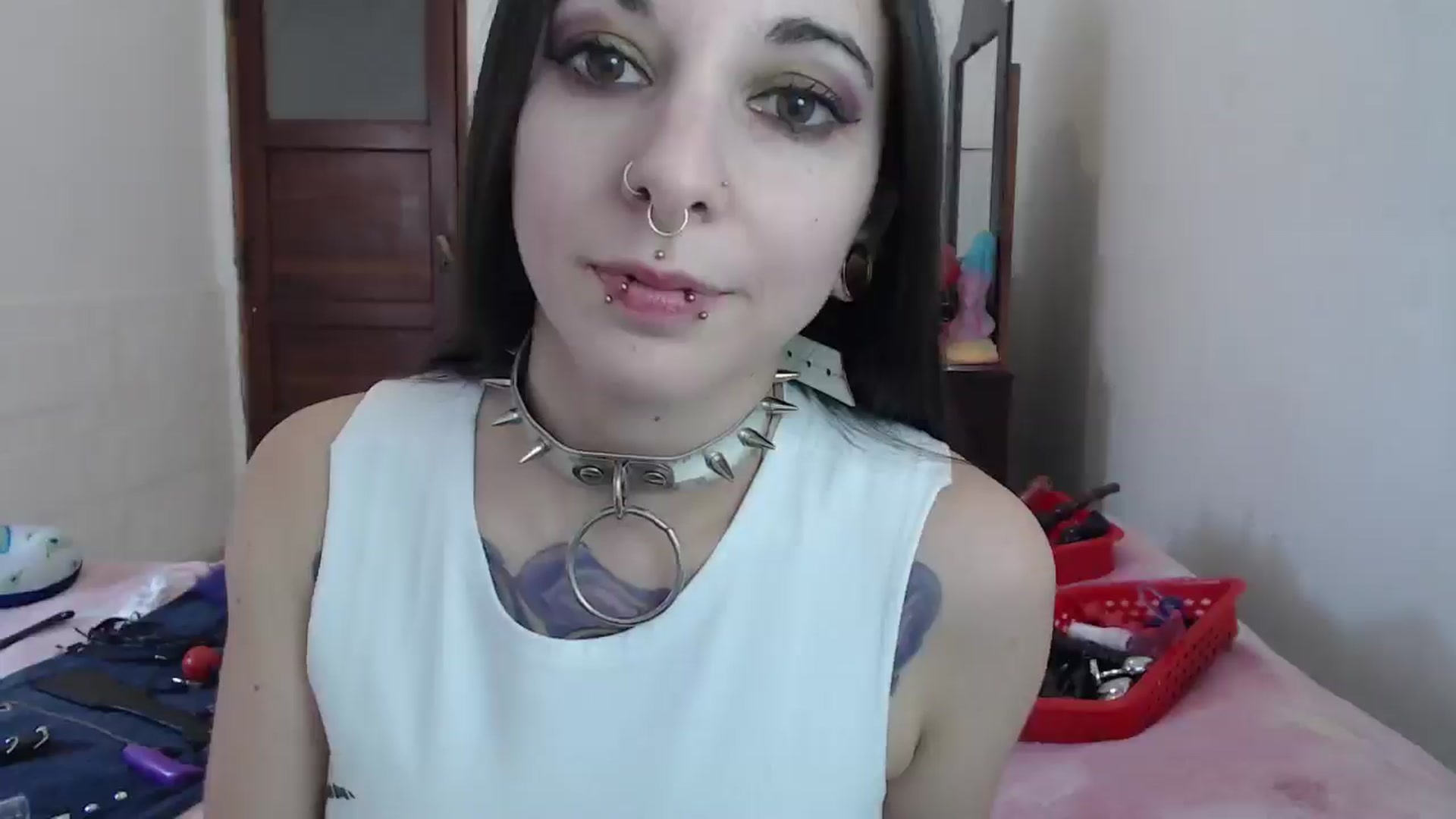 Gallery image thumbnail from BabydollLucy's myfreecams stream on, 05/08/2026, 15:36 image 15 of 20