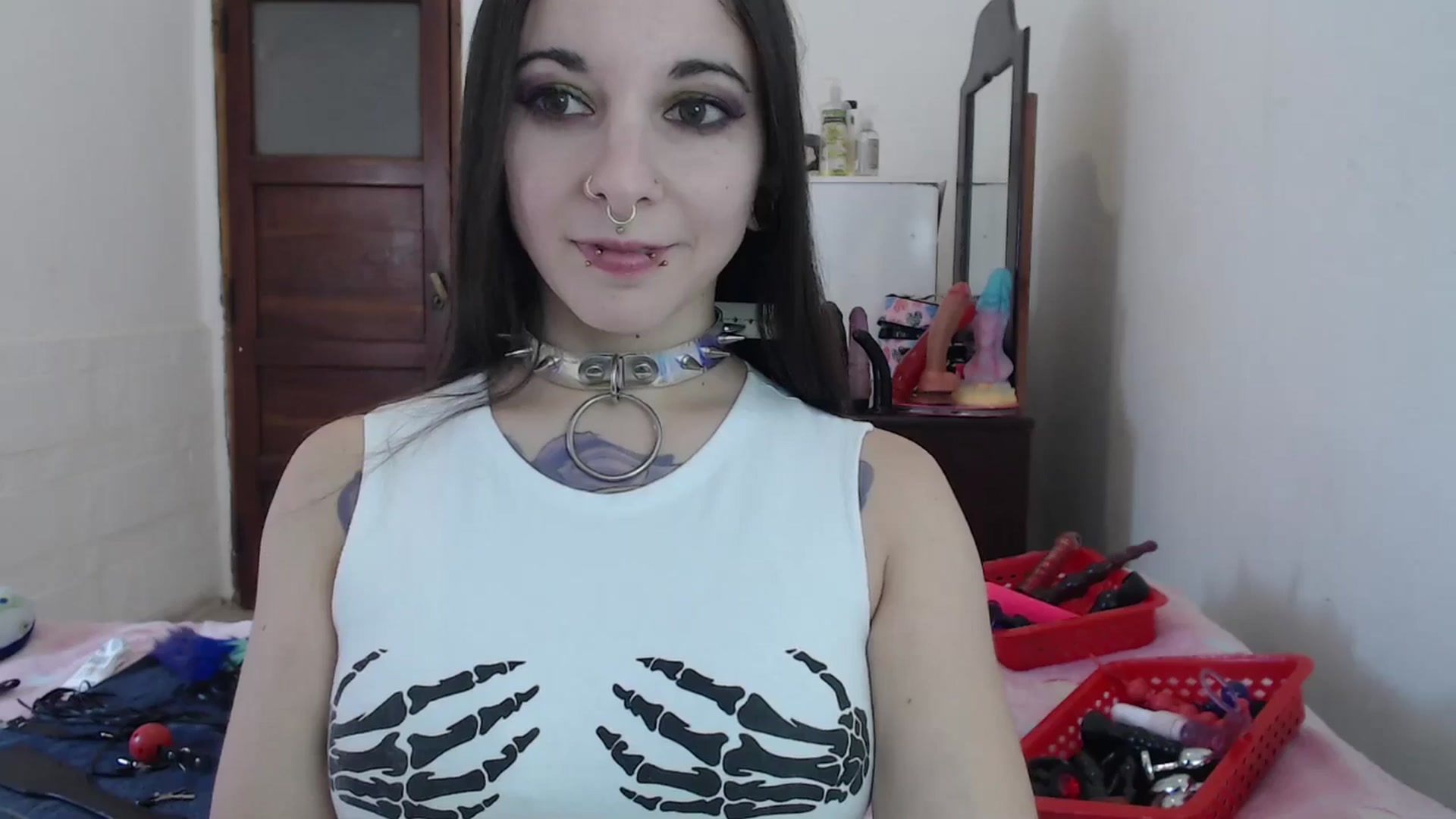 Gallery image thumbnail from BabydollLucy's myfreecams stream on, 05/08/2026, 15:36 image 20 of 20