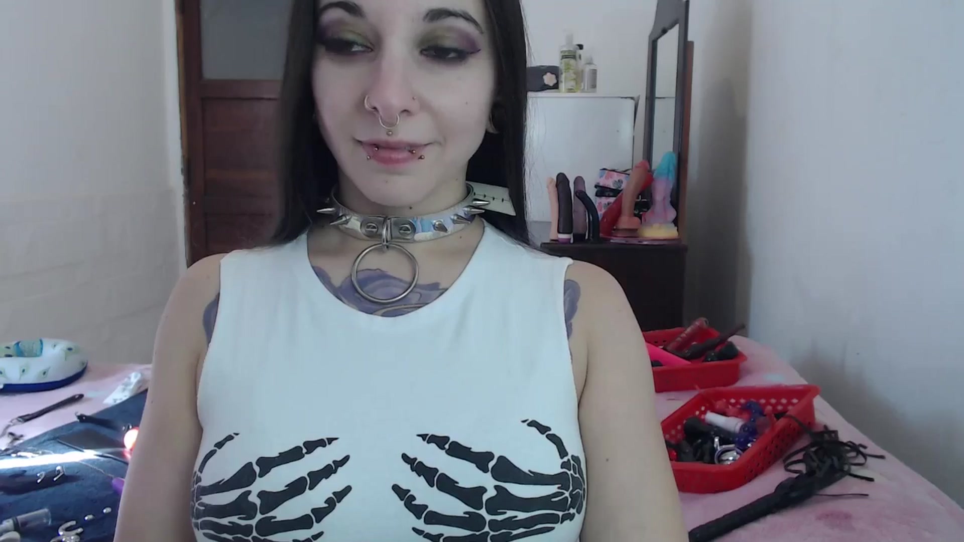 Gallery image thumbnail from BabydollLucy's myfreecams stream on, 05/08/2026, 16:43 image 3 of 20