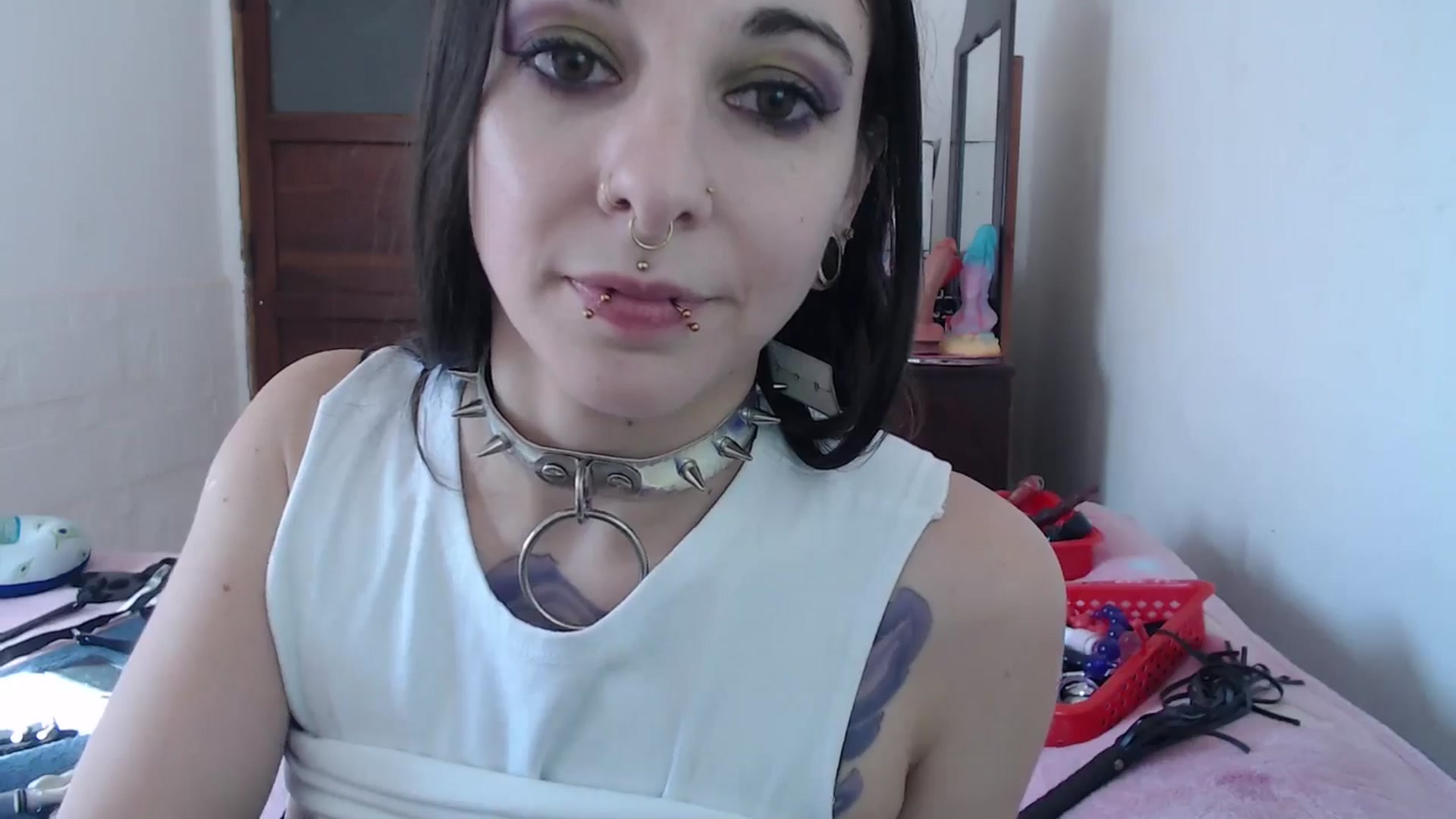 Gallery image thumbnail from BabydollLucy's myfreecams stream on, 05/08/2026, 16:43 image 16 of 20