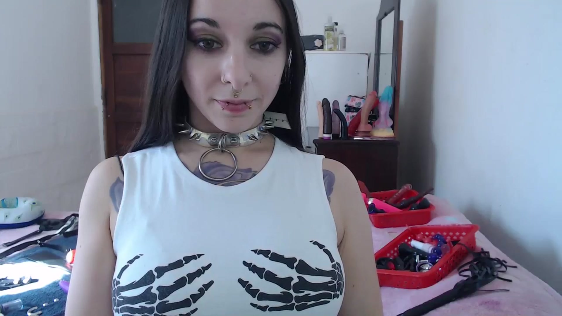 Gallery image thumbnail from BabydollLucy's myfreecams stream on, 05/08/2026, 16:43 image 8 of 20