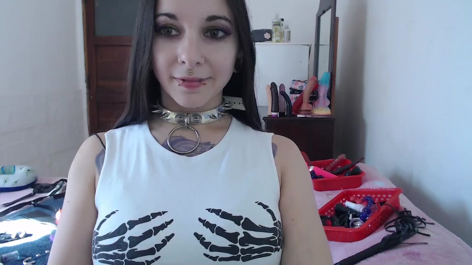 Gallery image thumbnail from BabydollLucy's myfreecams stream on, 05/08/2026, 16:43 image 9 of 20