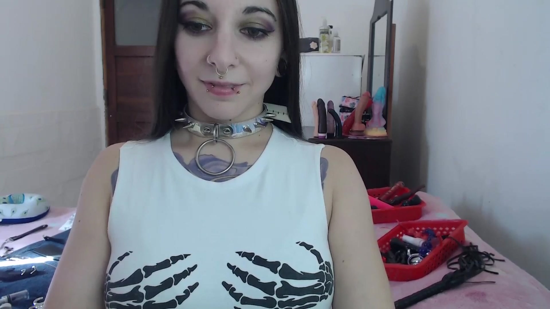 Gallery image thumbnail from BabydollLucy's myfreecams stream on, 05/08/2026, 16:43 image 4 of 20