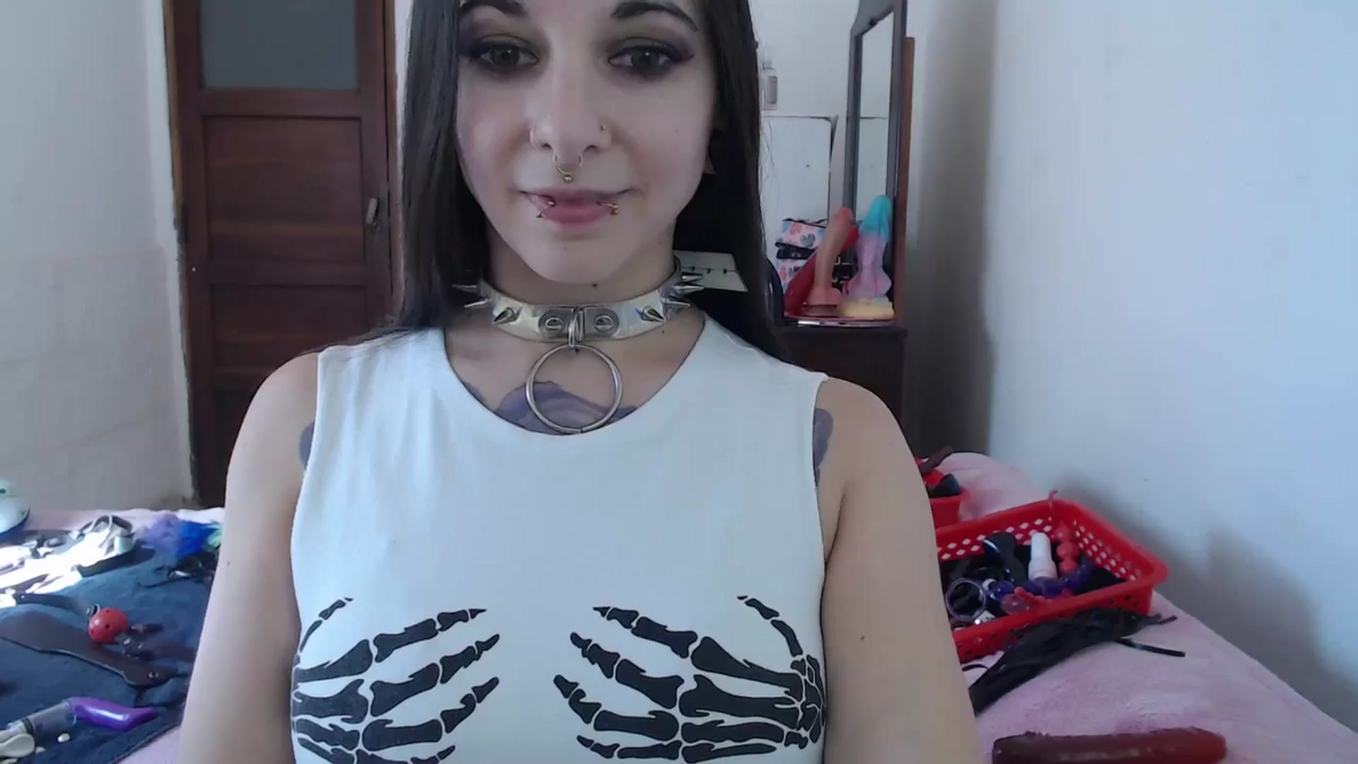 Gallery image thumbnail from BabydollLucy's myfreecams stream on, 05/08/2026, 17:28 image 19 of 20