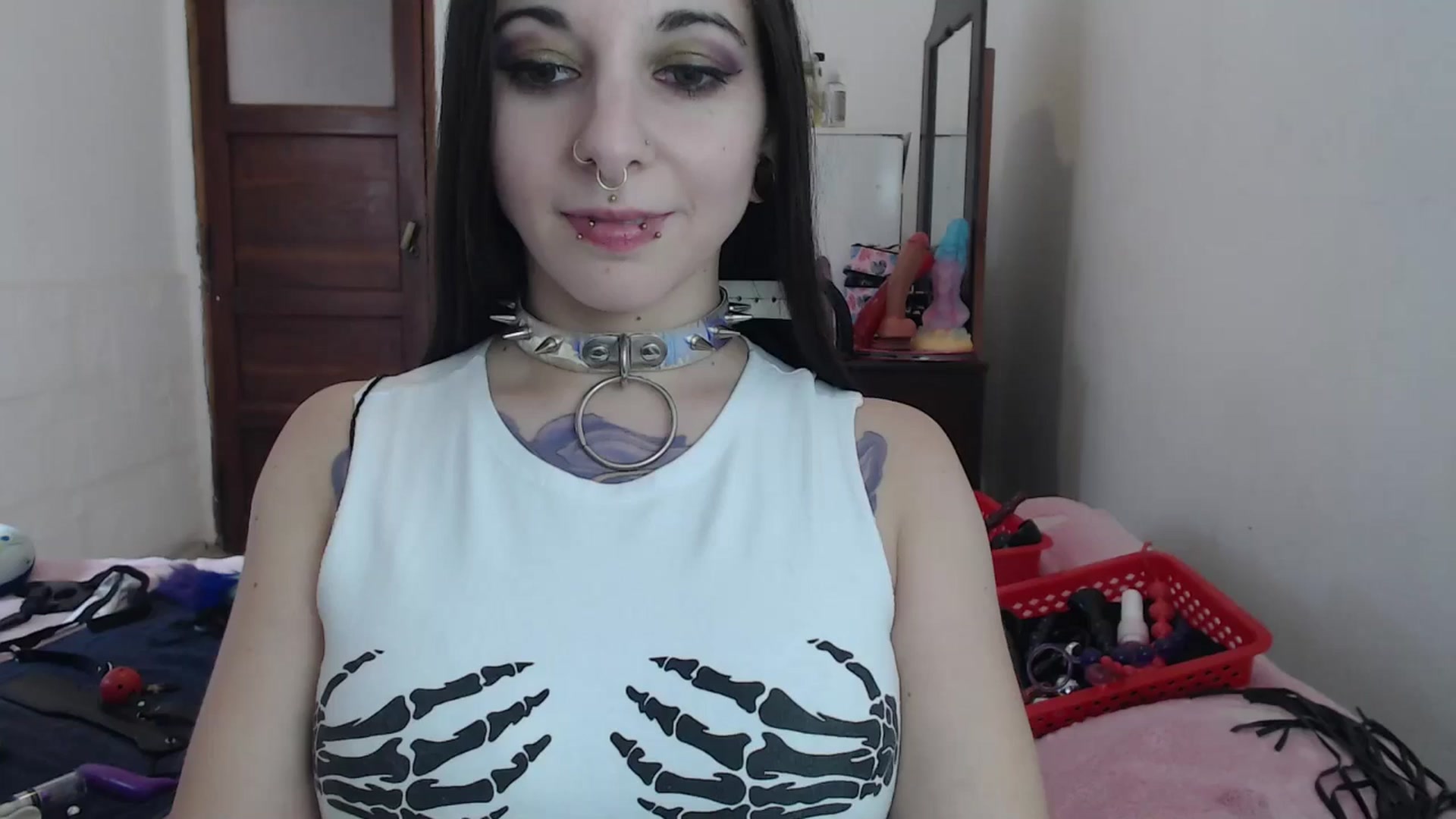 Gallery image thumbnail from BabydollLucy's myfreecams stream on, 05/08/2026, 18:23 image 8 of 20