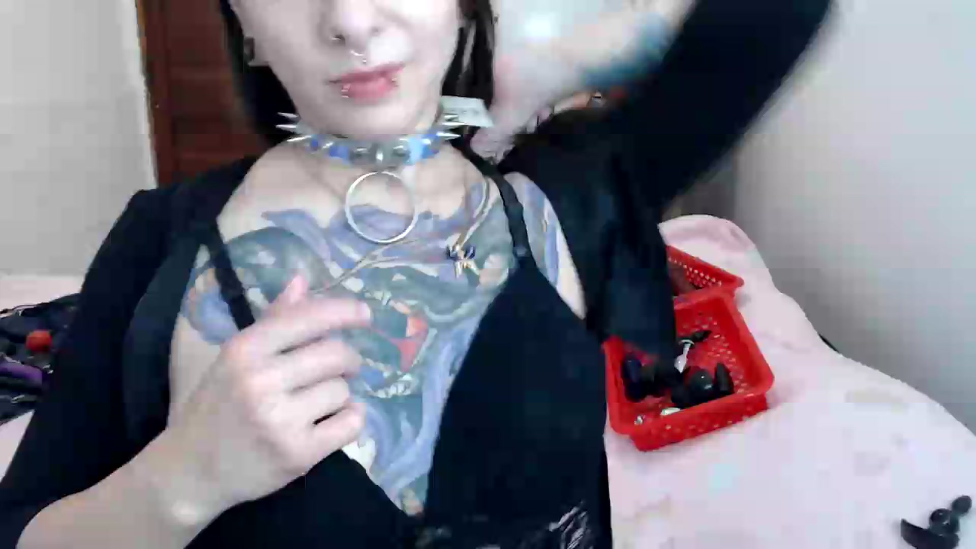 Gallery image thumbnail from BabydollLucy's myfreecams stream on, 05/11/2026, 15:34 image 8 of 20