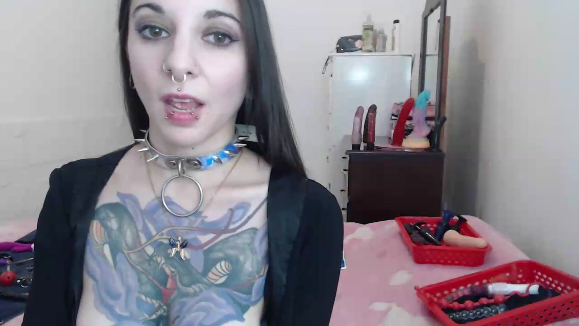 Gallery image thumbnail from BabydollLucy's myfreecams stream on, 05/13/2026, 17:45 image 19 of 20