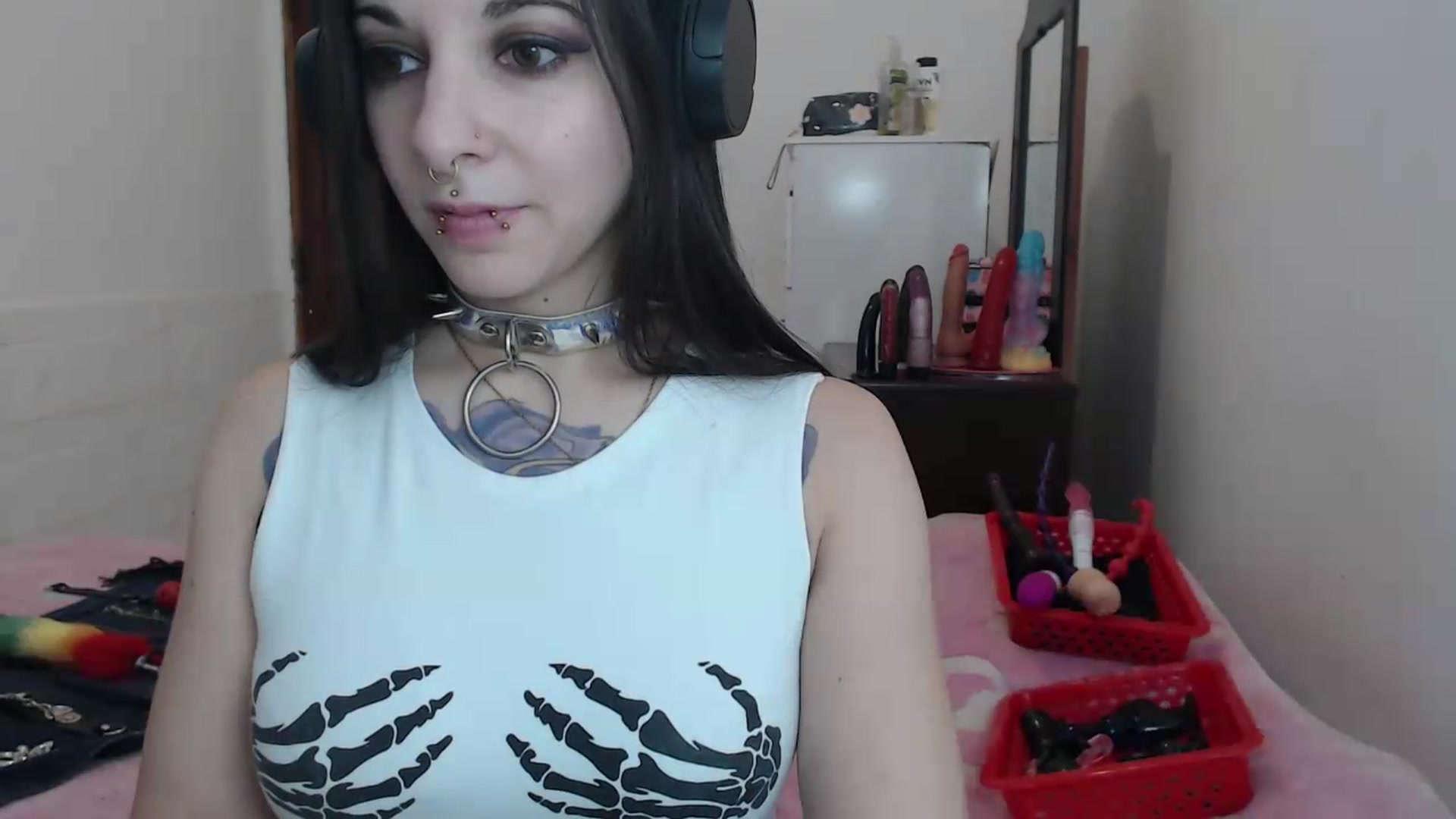 Gallery image thumbnail from BabydollLucy's myfreecams stream on, 05/14/2026, 13:47 image 20 of 20