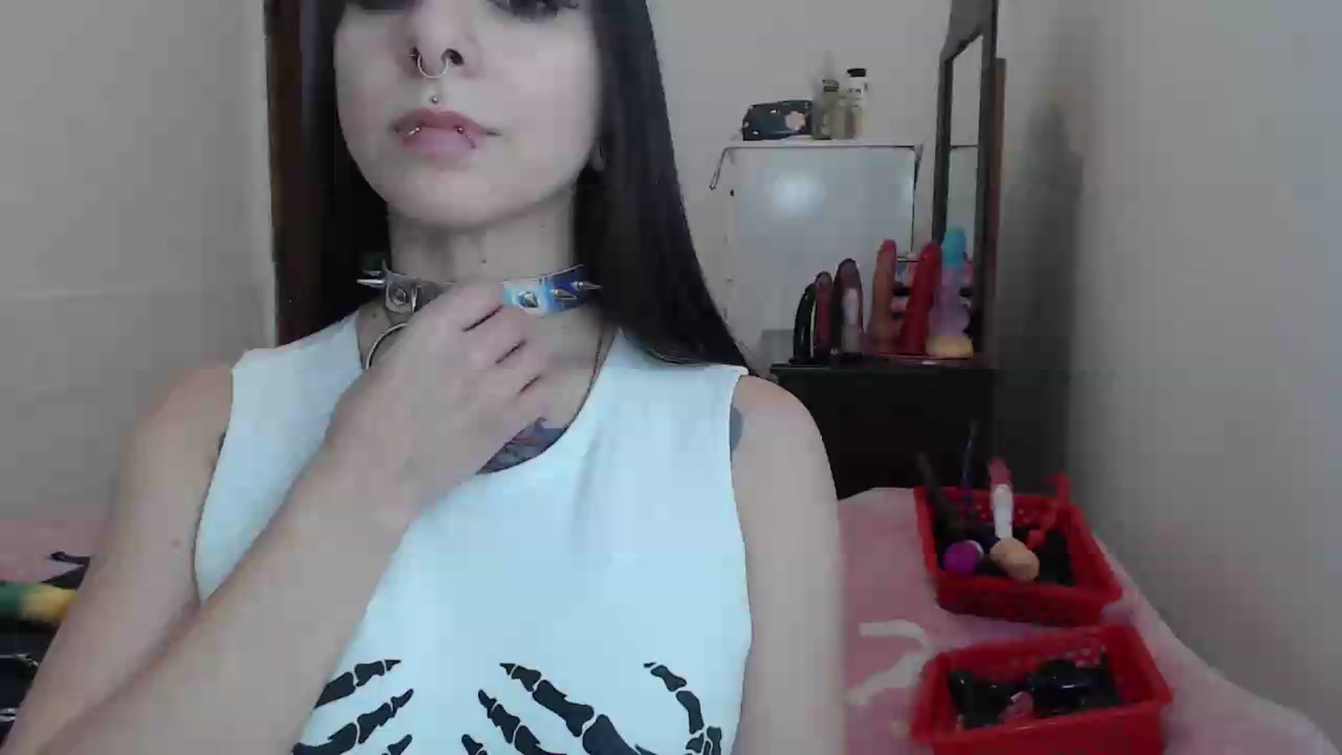 Gallery image thumbnail from BabydollLucy's myfreecams stream on, 05/14/2026, 13:47 image 13 of 20